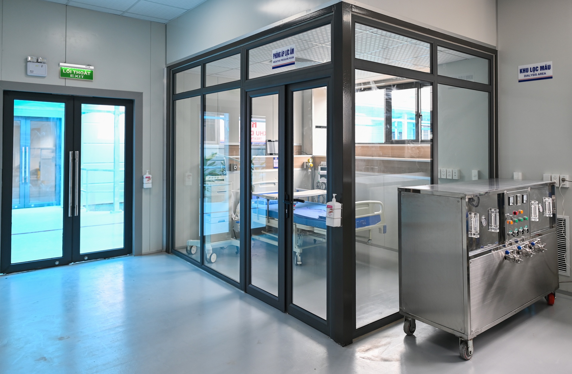 Benh vien Covid-19 o Ha Noi anh 10