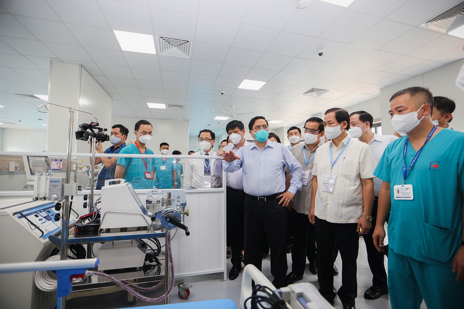 Benh vien Covid-19 o Ha Noi anh 5