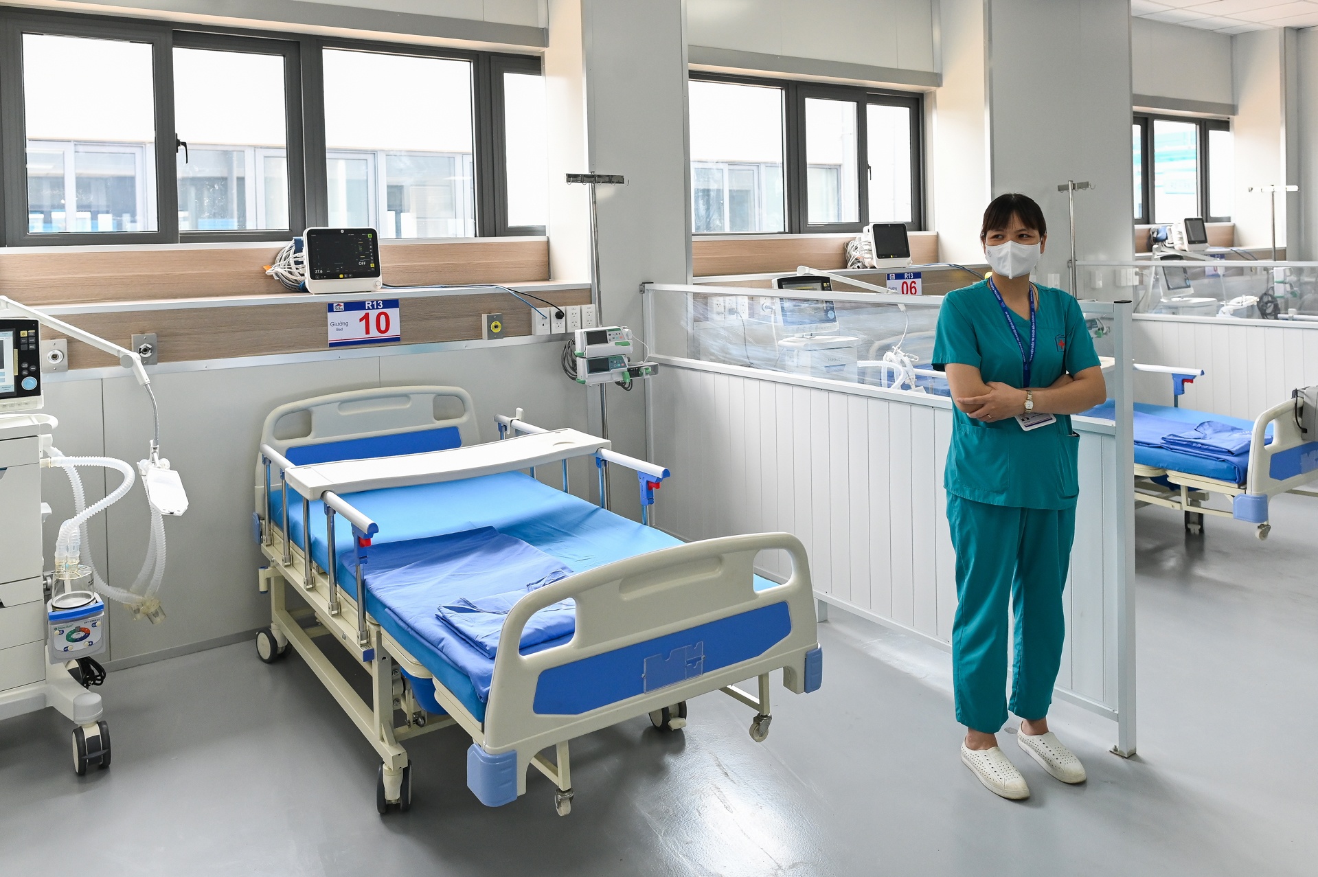 Benh vien Covid-19 o Ha Noi anh 9