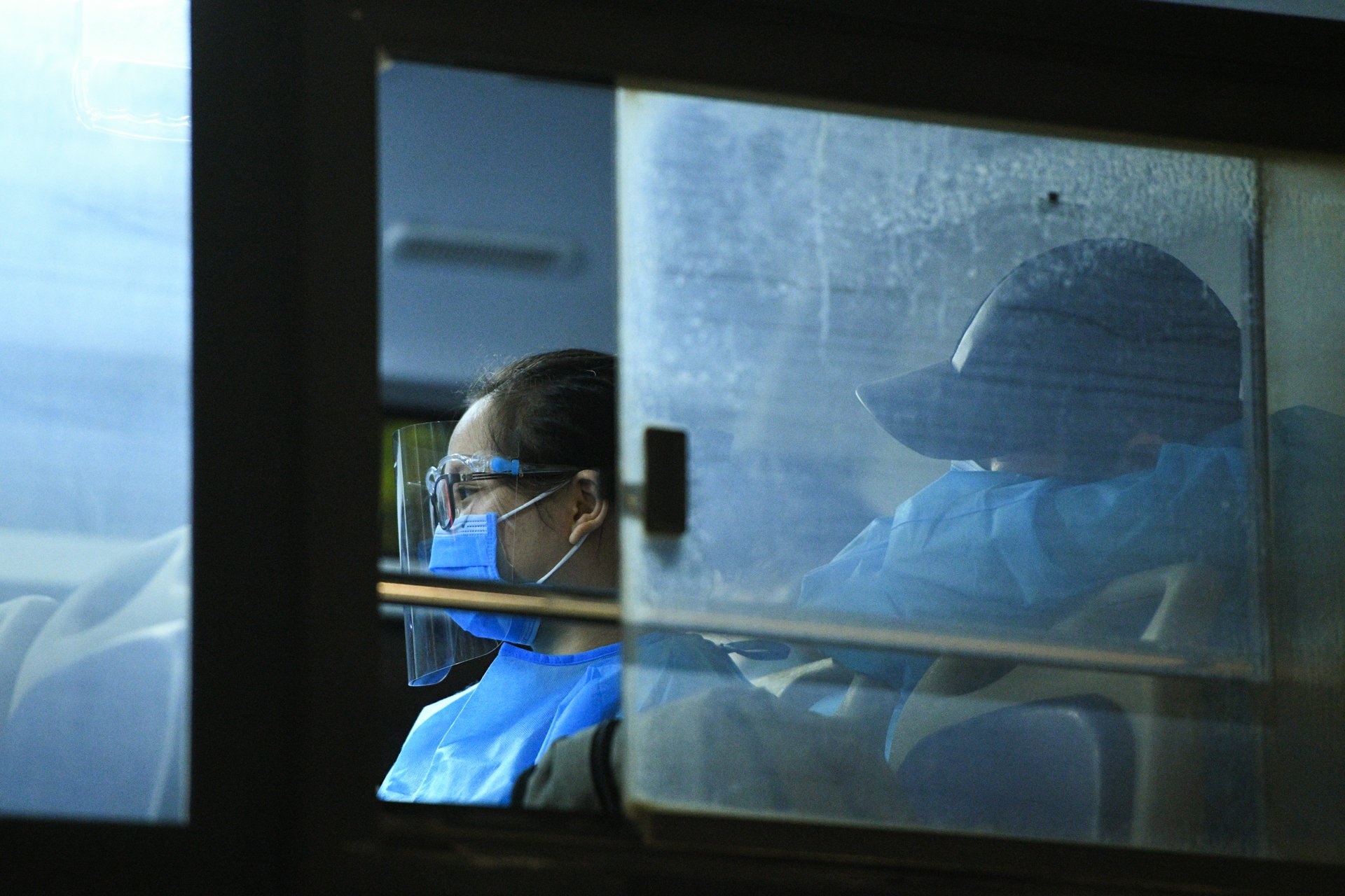 Di doi nguoi dan o o dich Thanh Xuan Trung anh 13