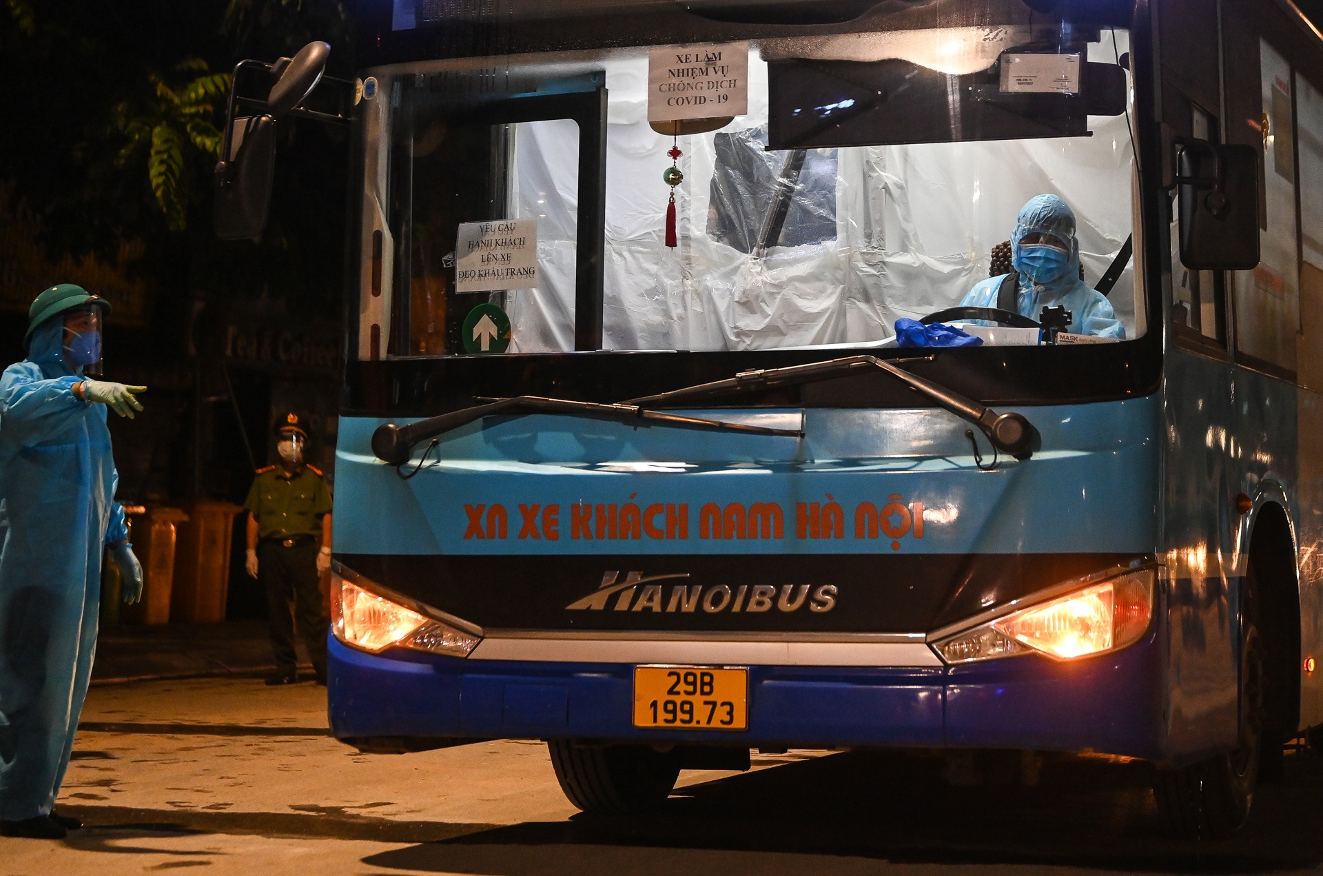 Di doi nguoi dan o o dich Thanh Xuan Trung anh 8