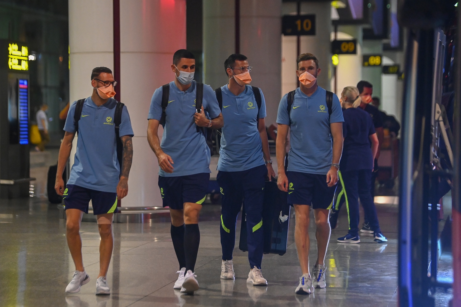 Doi tuyen Australia den Ha Noi anh 8