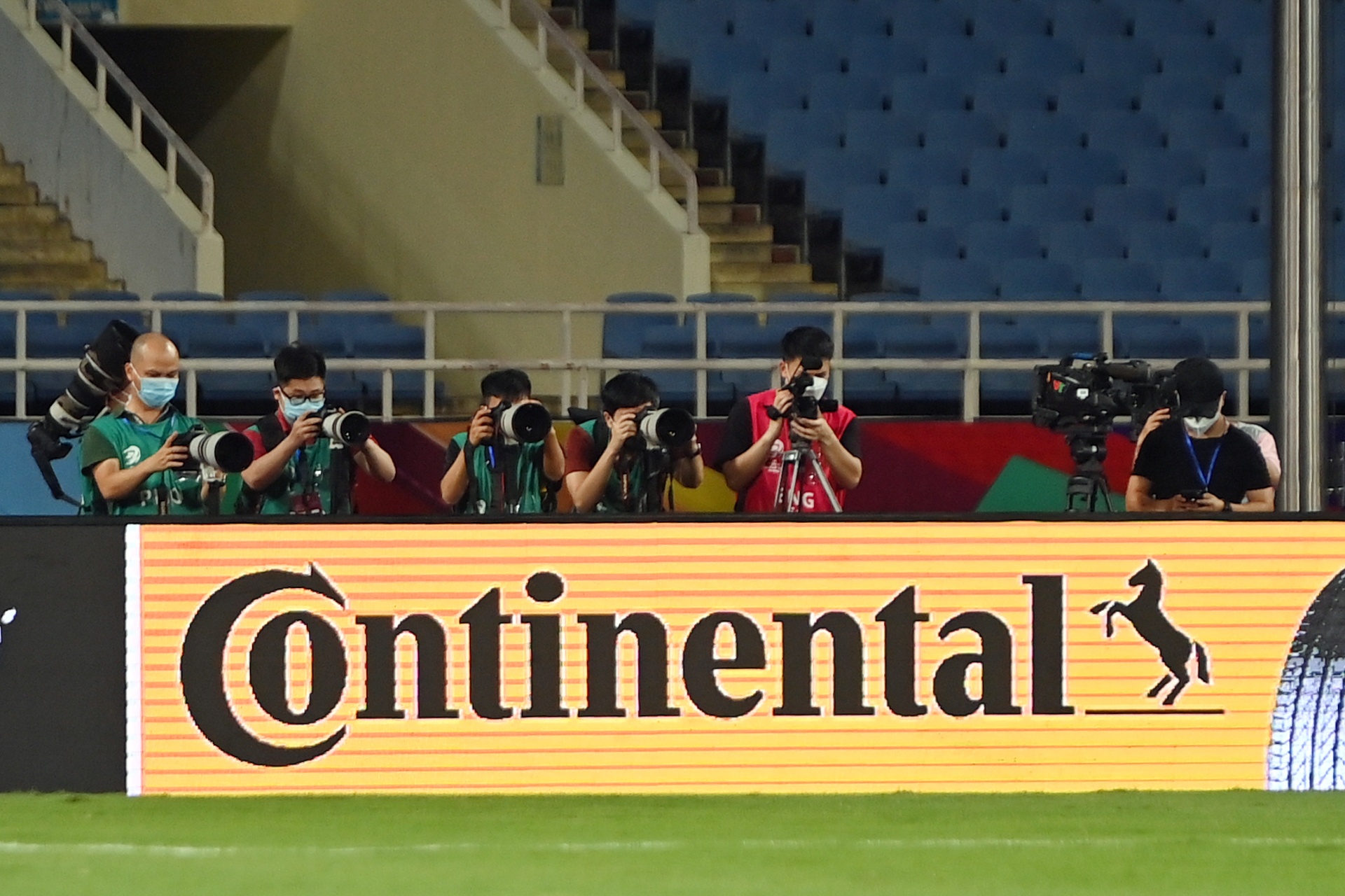 Doi tuyen Viet Nam luyen tap cho vong loai Worldcup anh 10