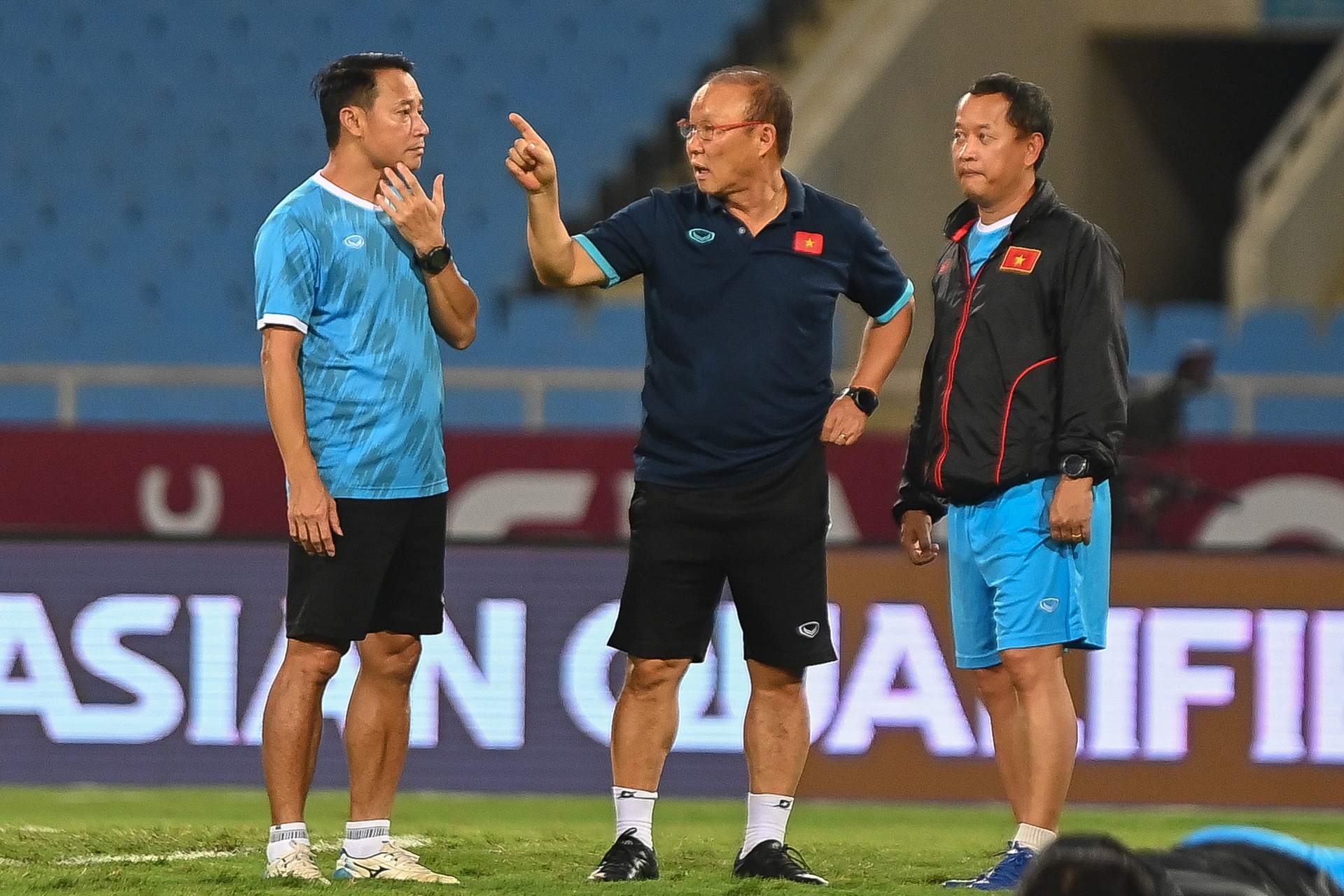 Doi tuyen Viet Nam luyen tap cho vong loai Worldcup anh 6