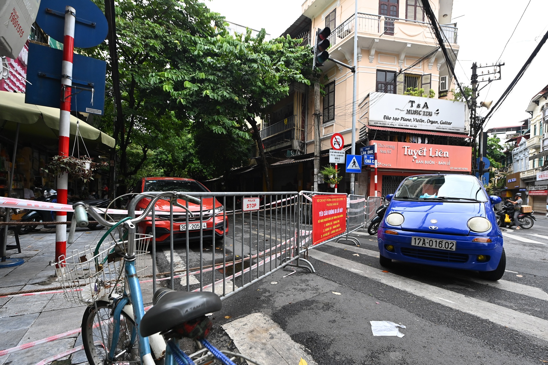 Dỡ bỏ rào cứng ở Hà Nội ảnh 10 Do bo rao cung o Ha Noi anh 10