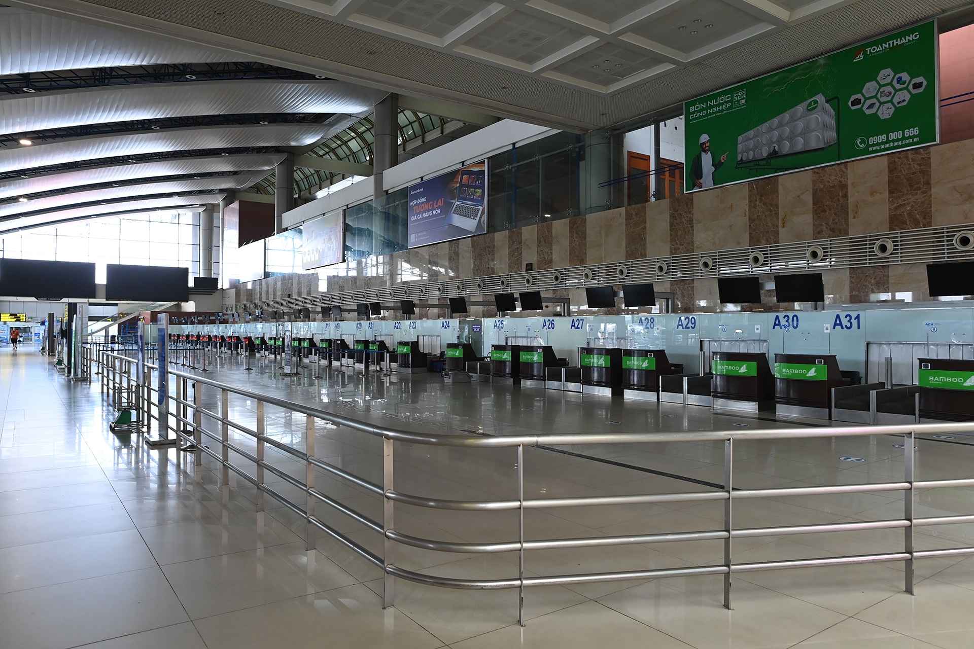 Noi lai duong bay noi dia Ha Noi - TP.HCM anh 2