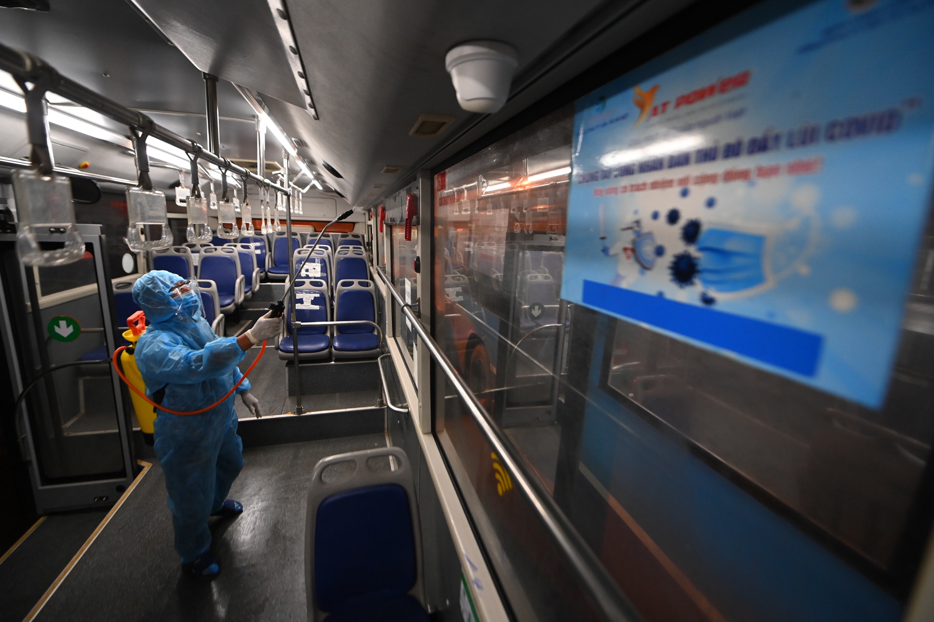 Xe buyt Ha Noi truoc ngay hoat dong anh 11