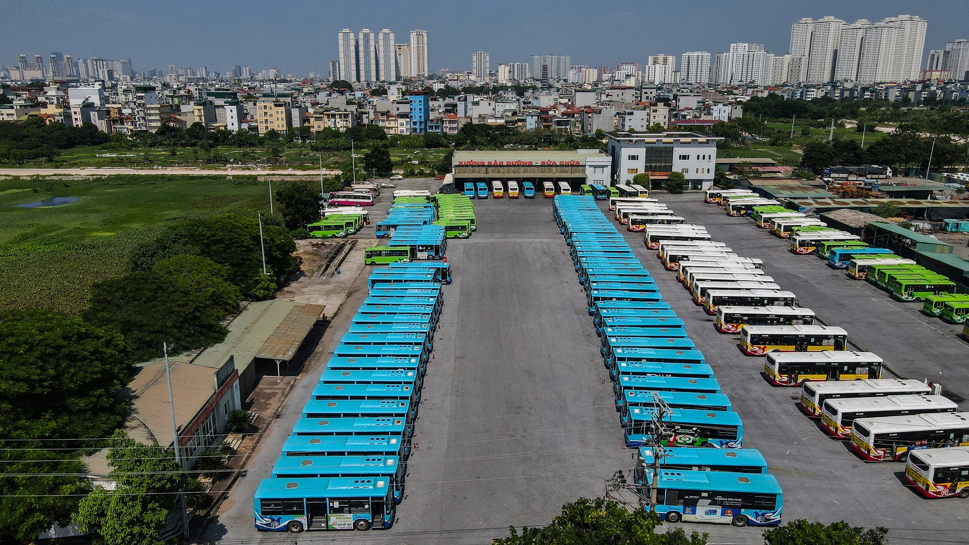 Xe buyt Ha Noi truoc ngay hoat dong anh 4