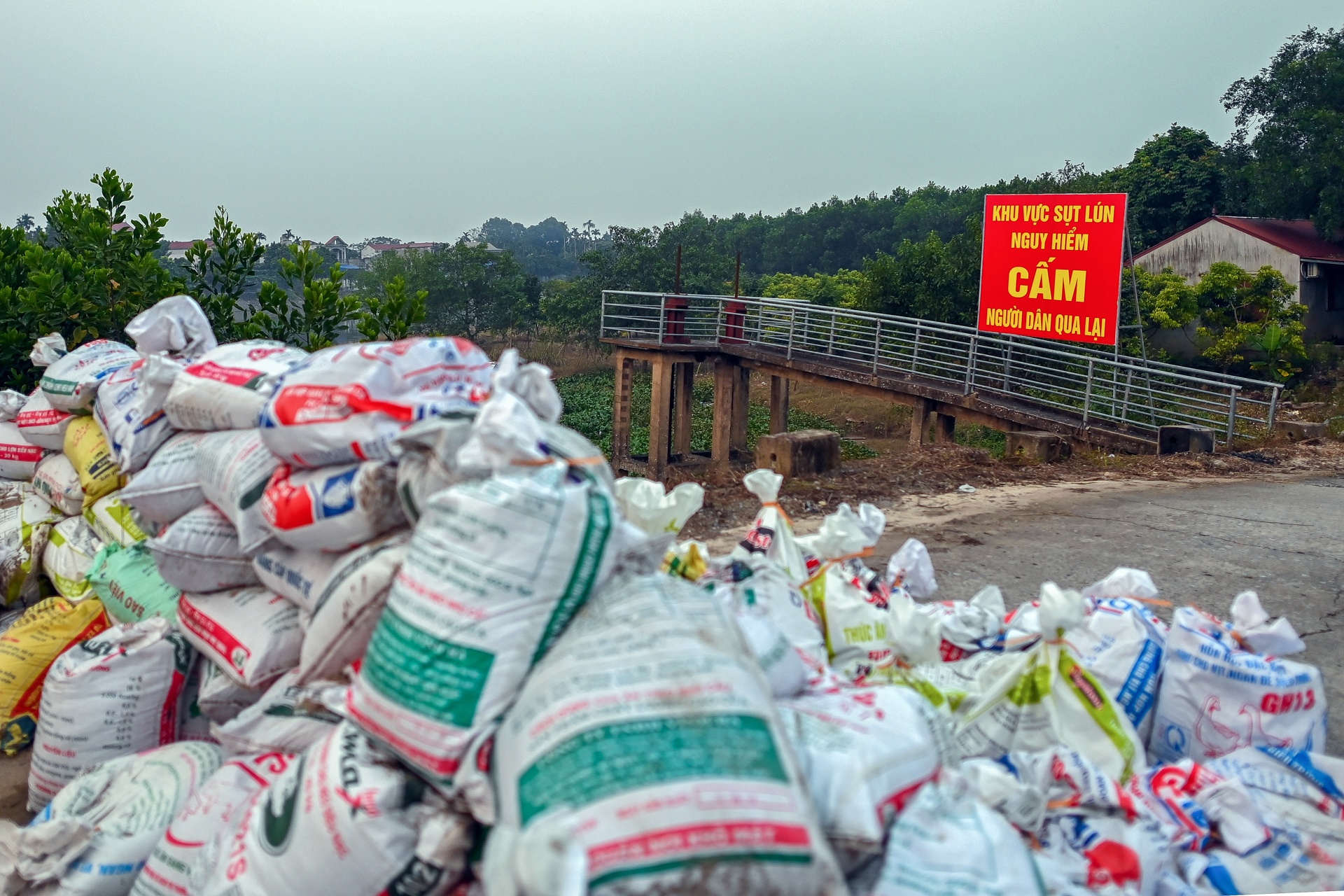 Sat lo sut lun de o Ha Noi anh 5