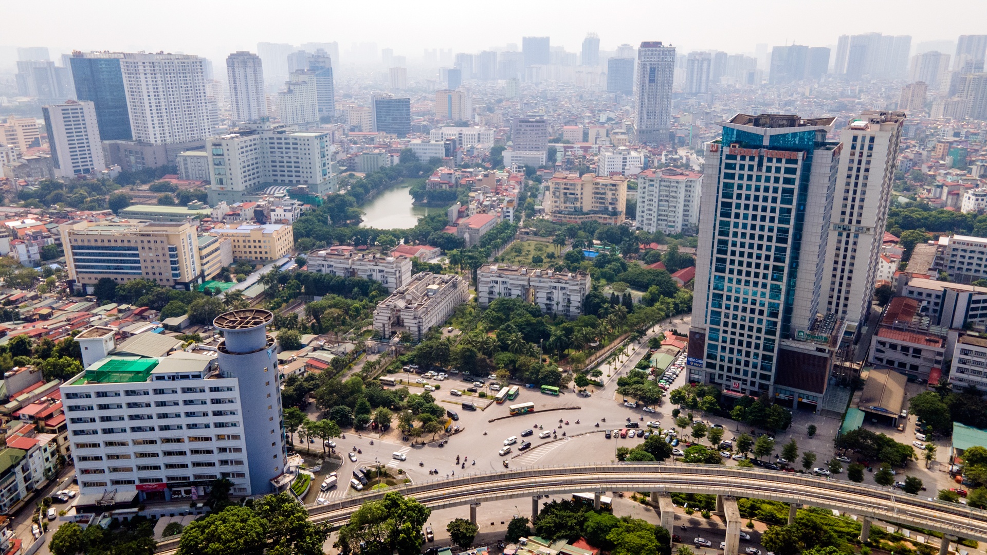 Dien mao duong Huynh Thuc Khang keo dai anh 12