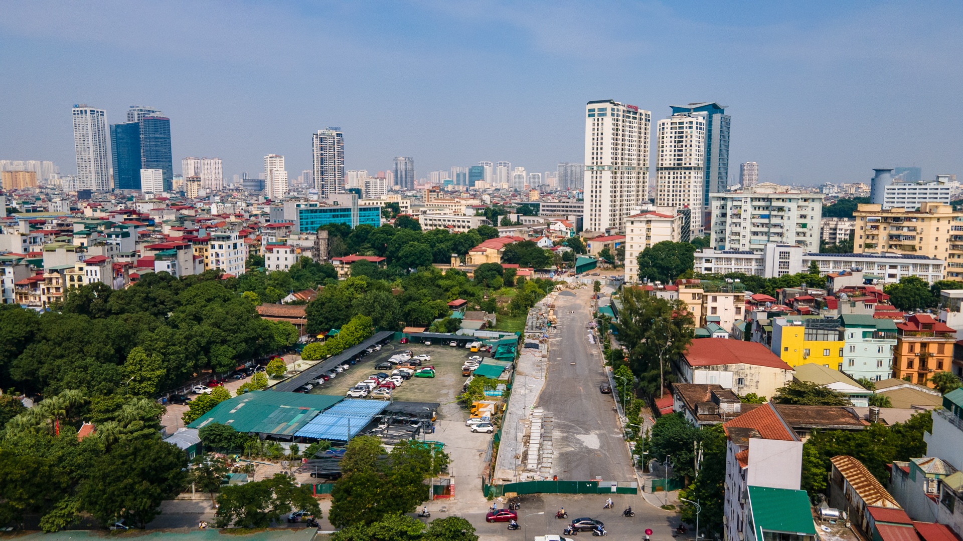 Dien mao duong Huynh Thuc Khang keo dai anh 3