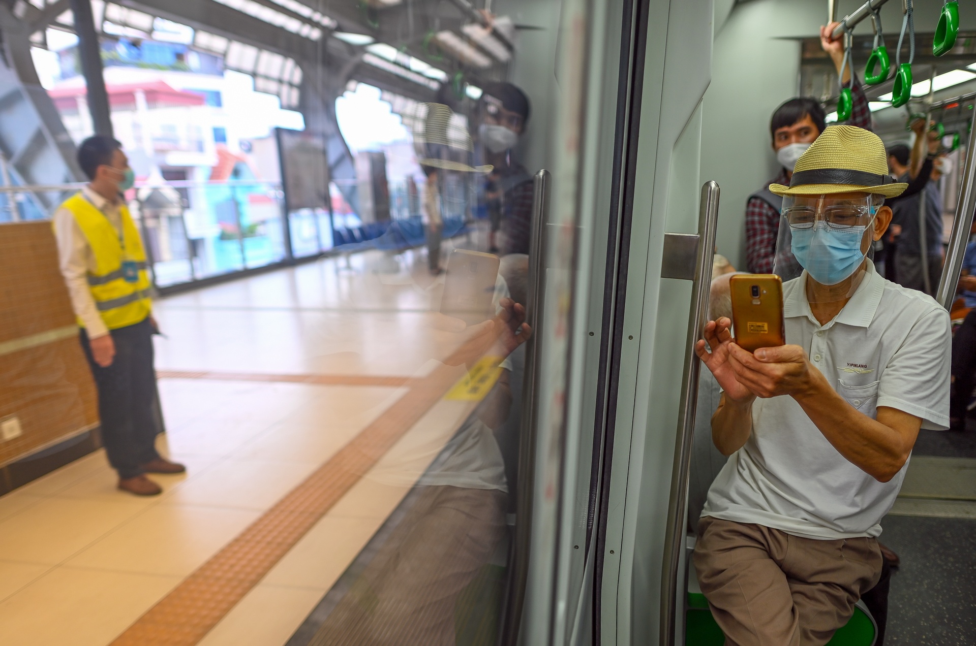 Cuộc hẹn 10 năm tàu Cát Linh - Hà Đông ảnh 11 Cuoc hen 10 nam tau Cat Linh - Ha Dong anh 11