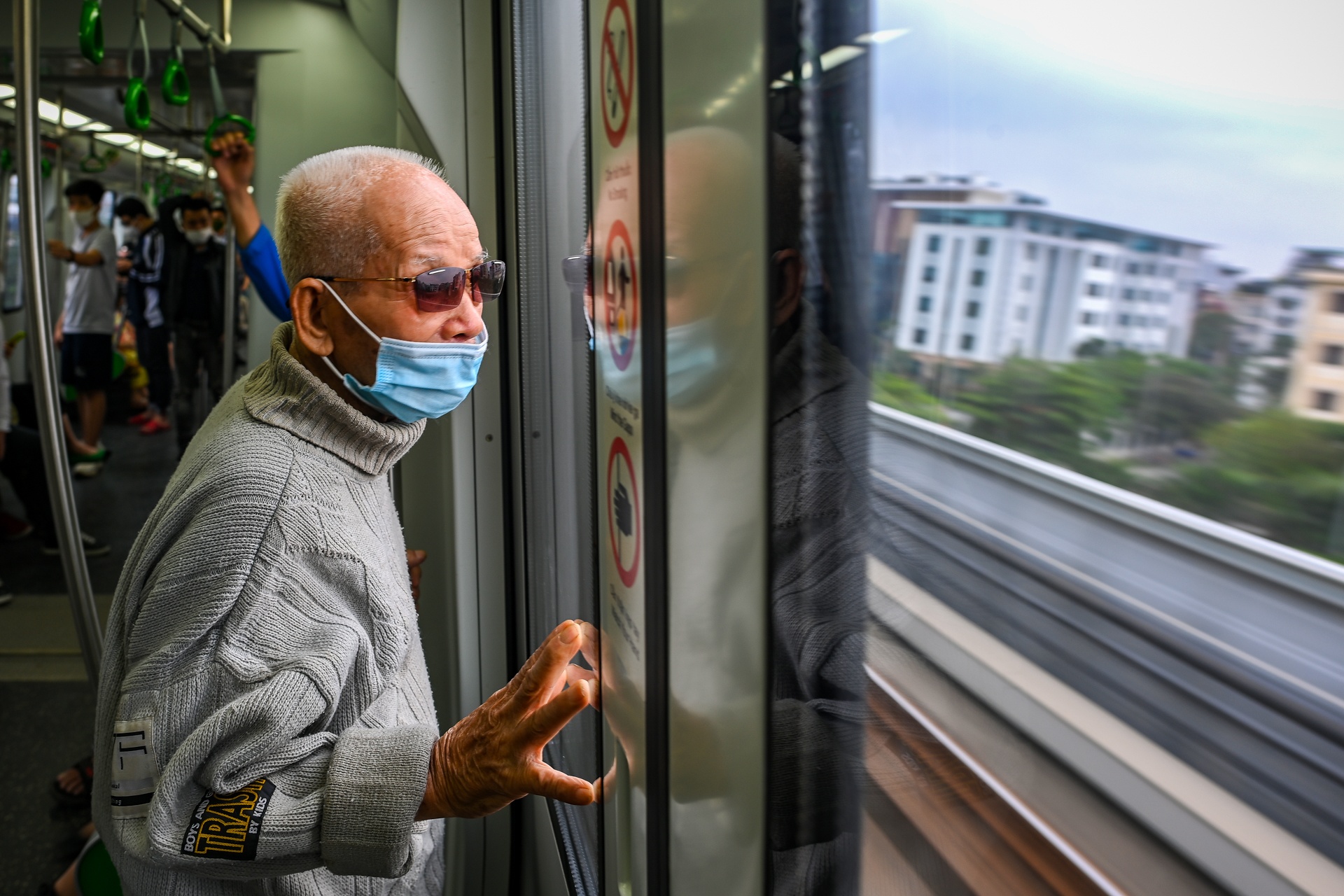 Cuoc hen 10 nam tau Cat Linh - Ha Dong anh 14