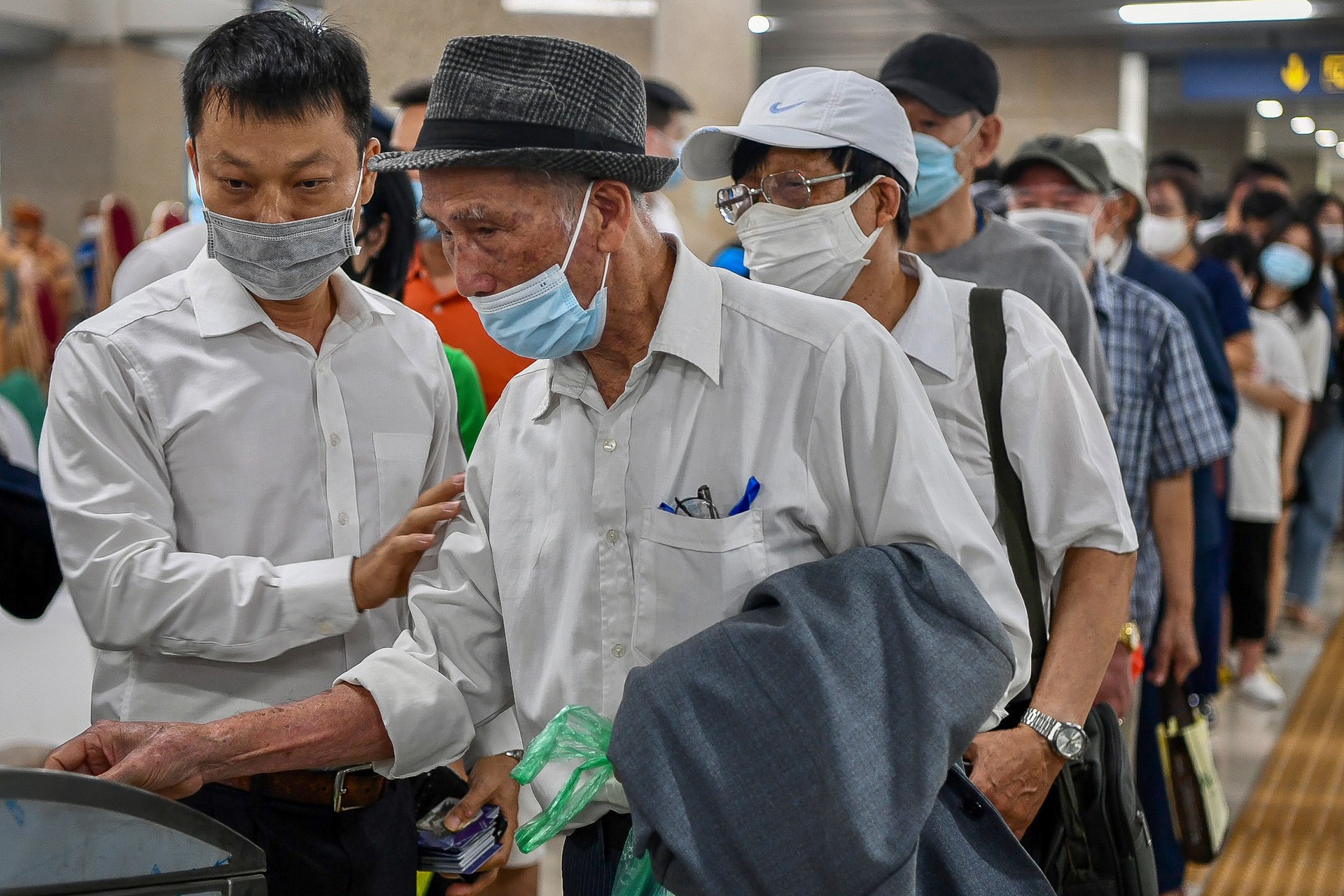 Cuộc hẹn 10 năm tàu Cát Linh - Hà Đông ảnh 5 Cuoc hen 10 nam tau Cat Linh - Ha Dong anh 5