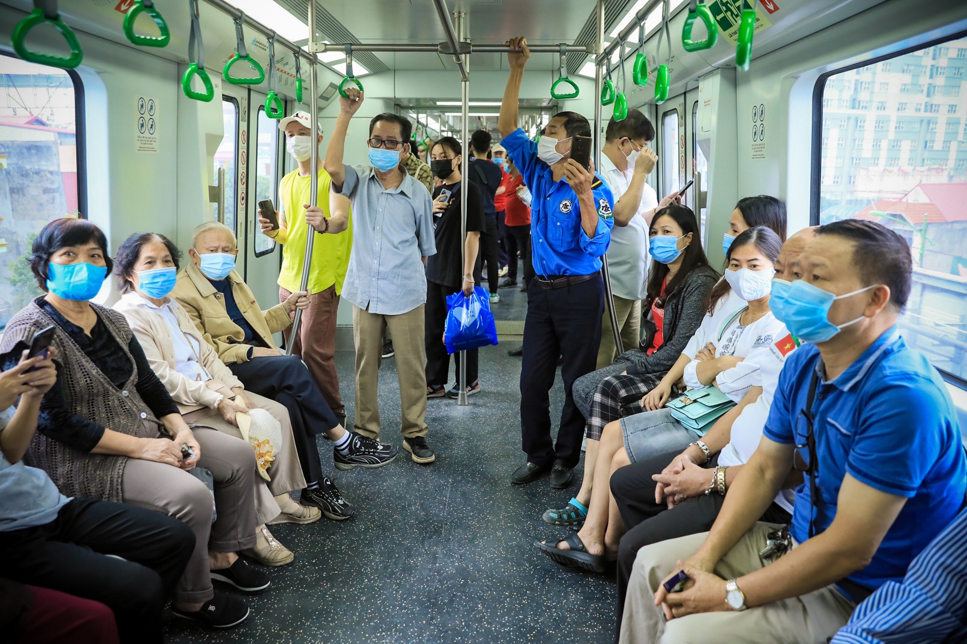 Cuộc hẹn 10 năm tàu Cát Linh - Hà Đông ảnh 7 Cuoc hen 10 nam tau Cat Linh - Ha Dong anh 7