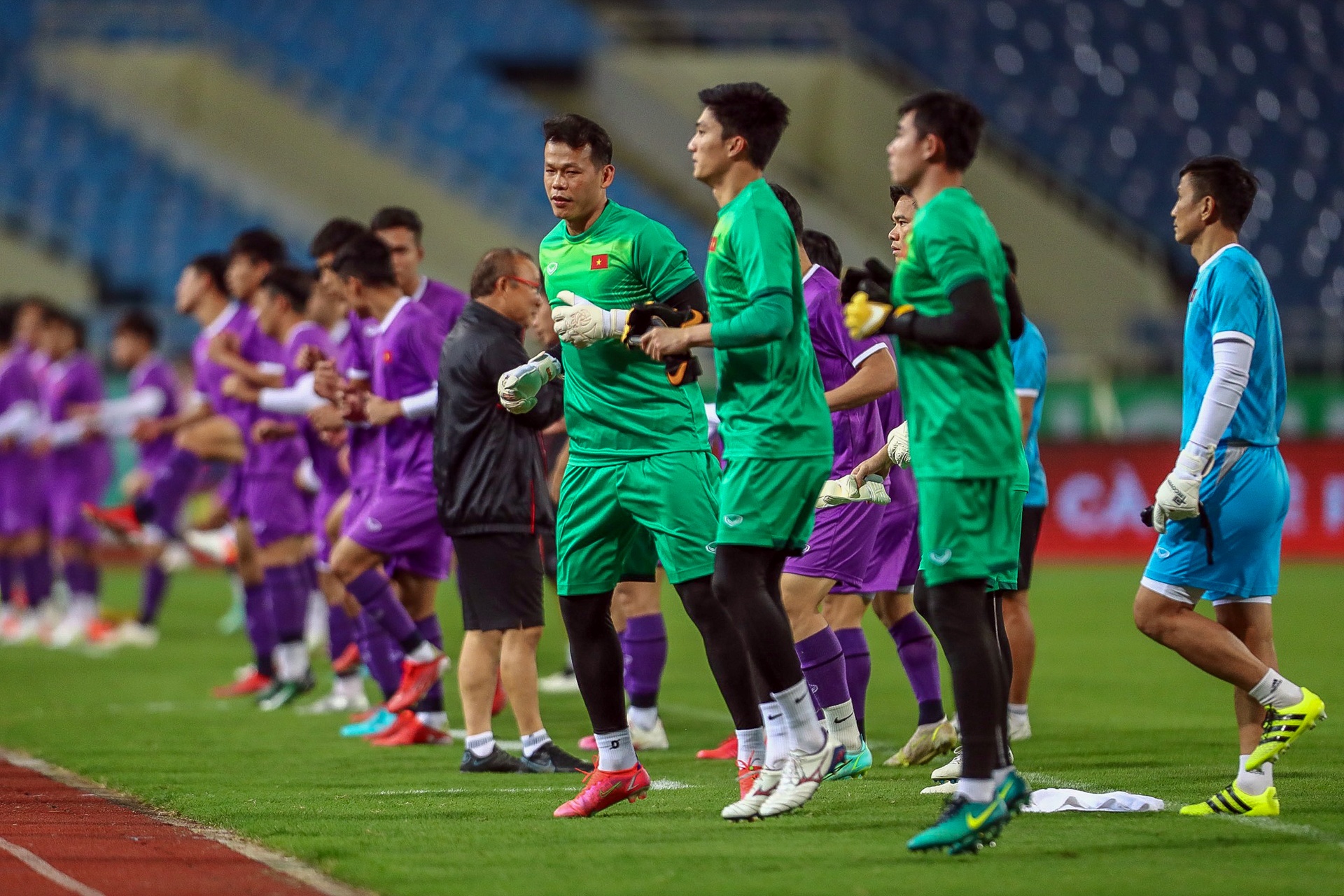 ap luc cho tan truong anh 1