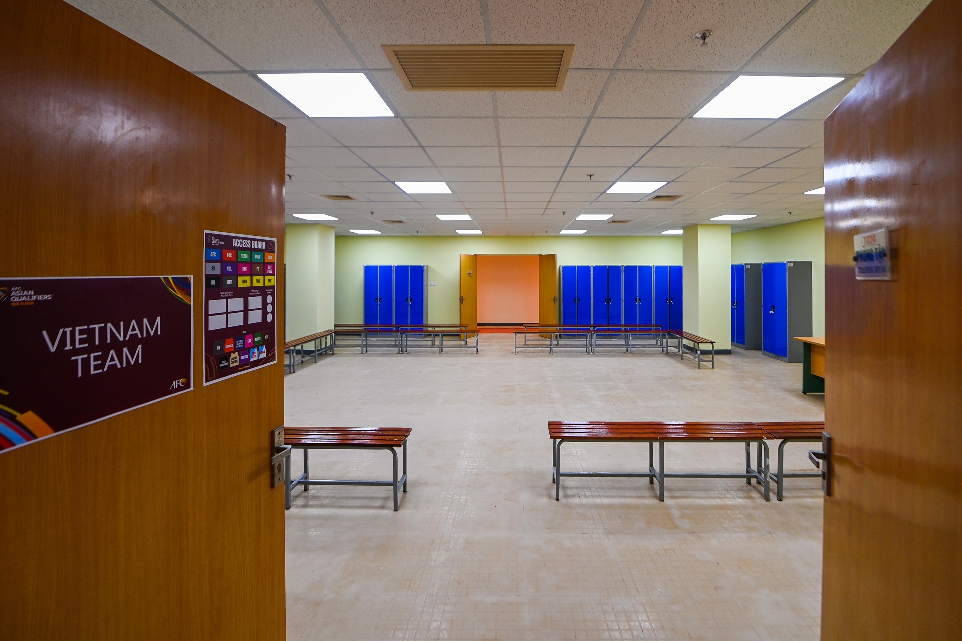 Dien mao moi cua san My Dinh anh 11