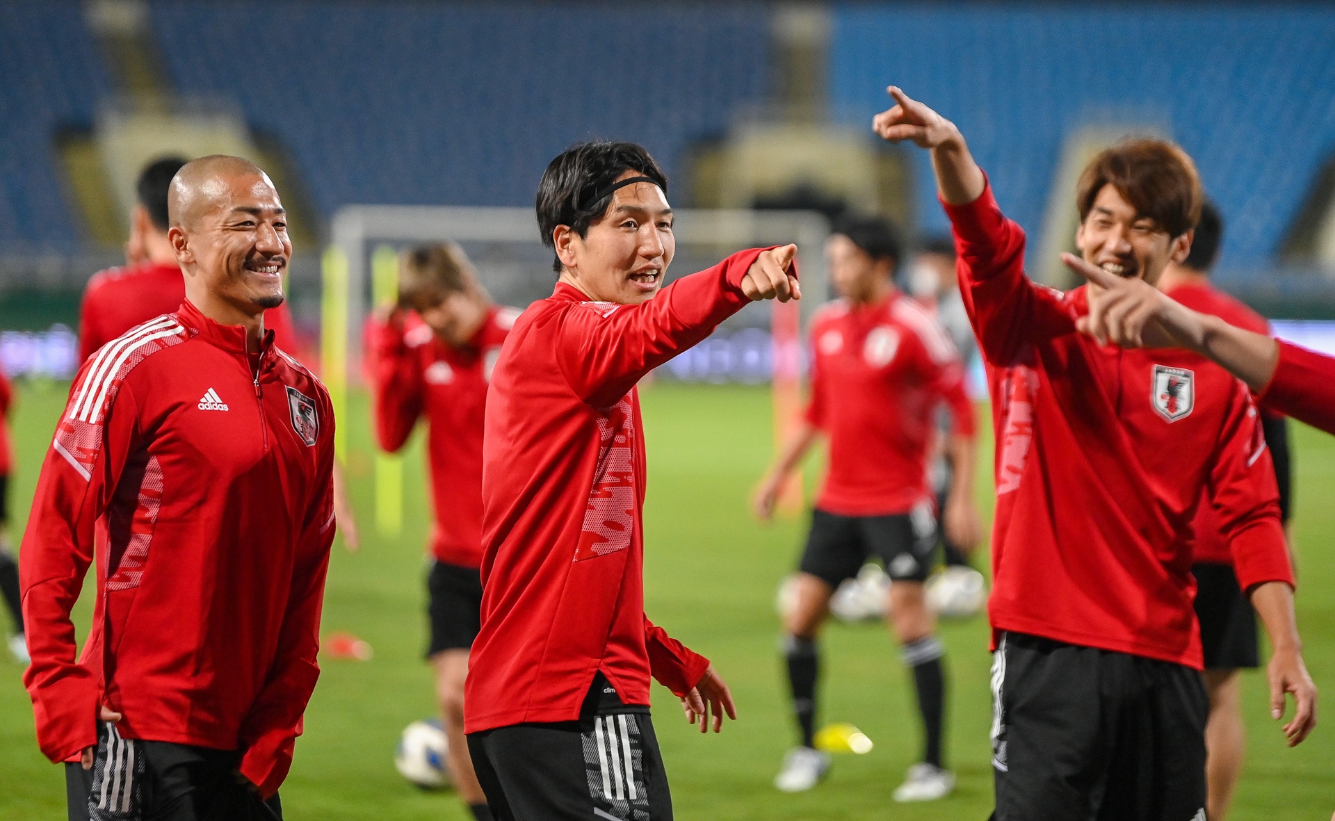 Doi tuyen Nhat Ban luyen tap anh 9