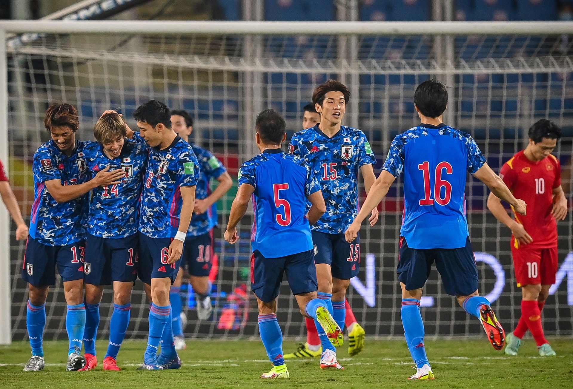 Tuyen Viet Nam thua sat nut Nhat Ban anh 4