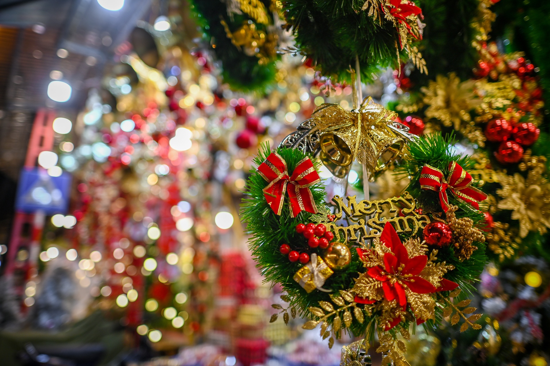 Noel tren pho Hang Ma anh 10