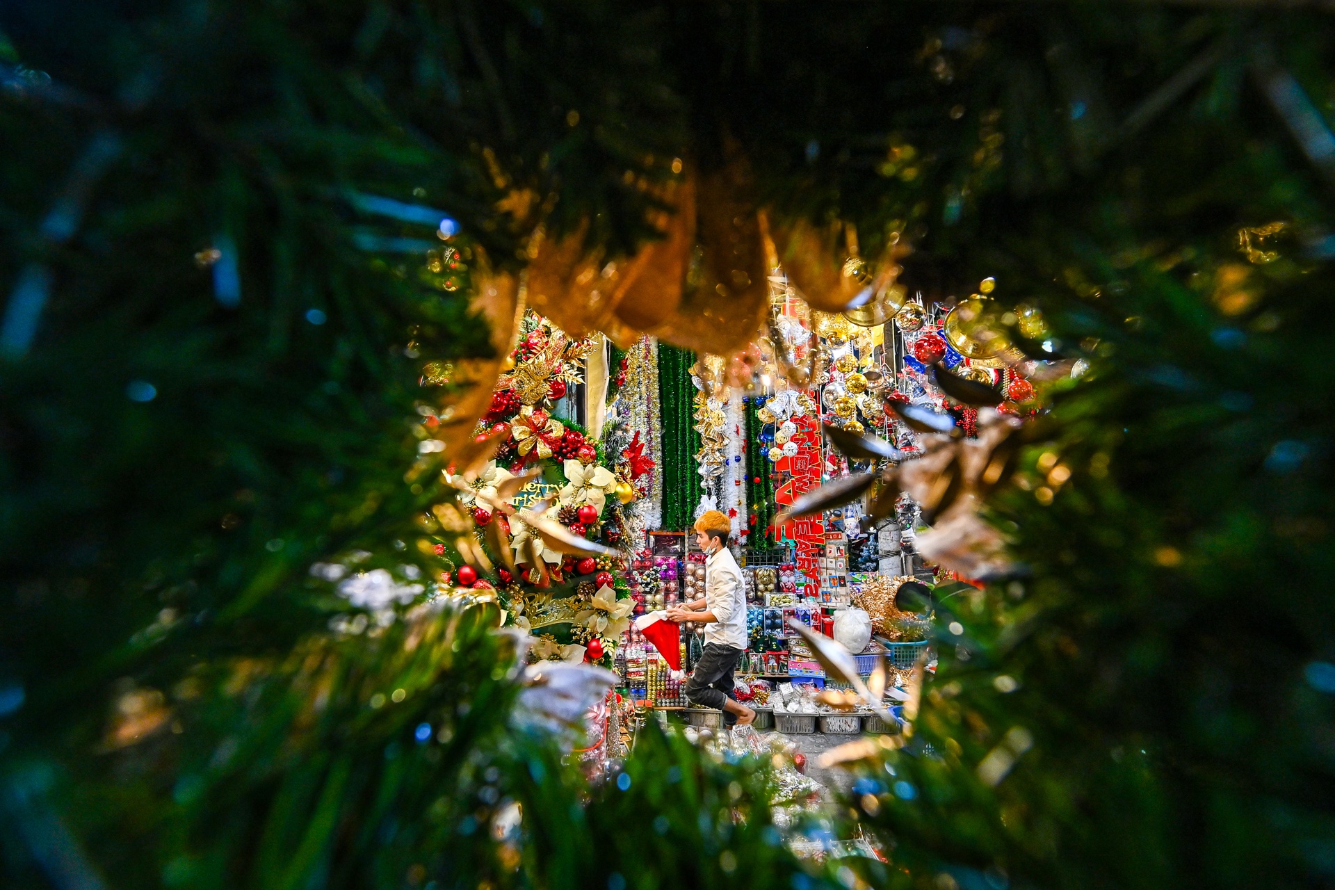 Noel tren pho Hang Ma anh 11