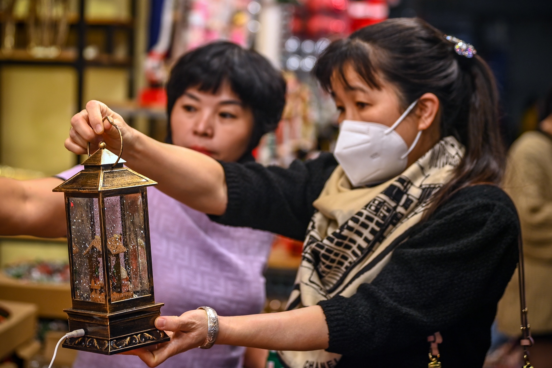 Noel tren pho Hang Ma anh 9