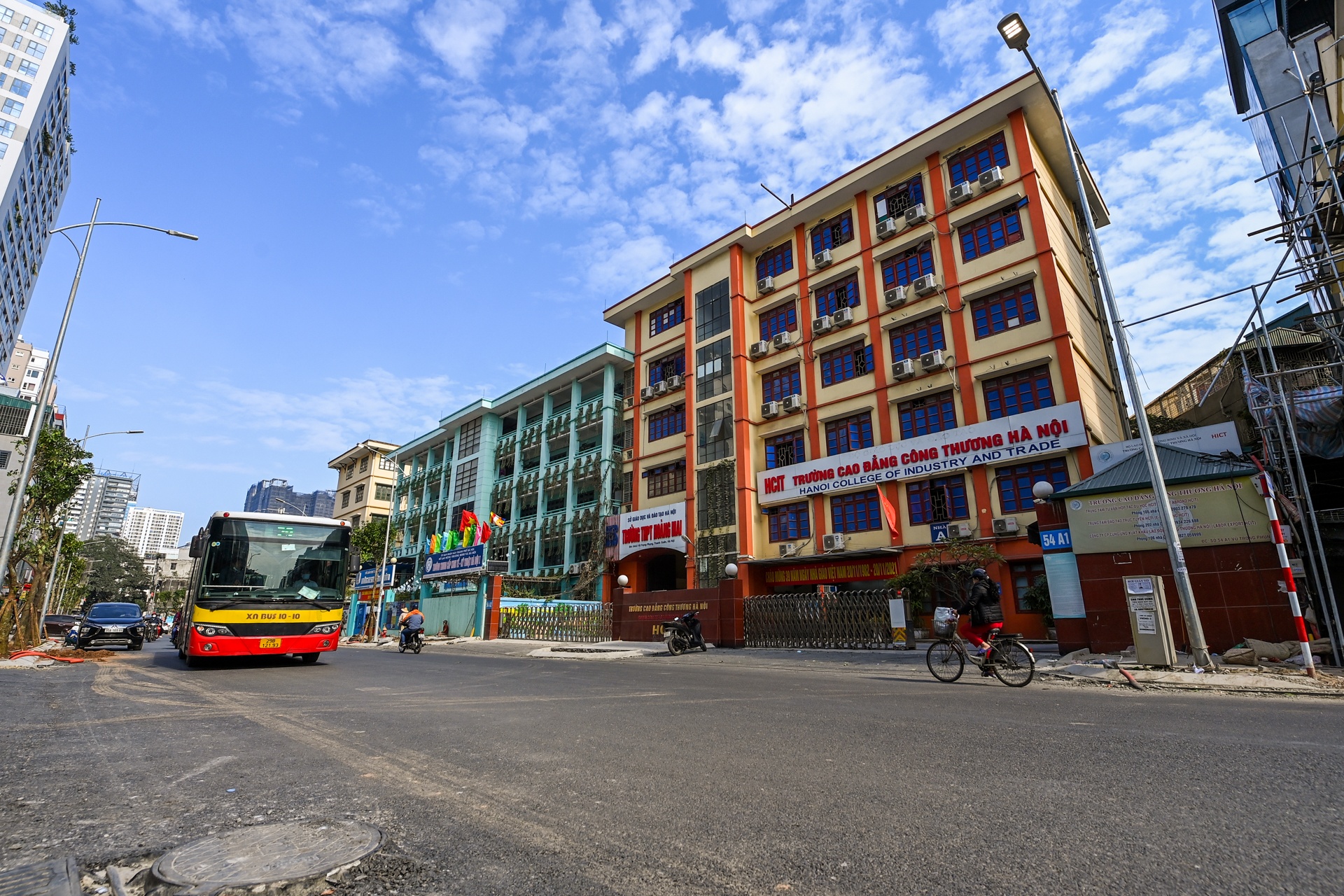 Con duong dau kho giua Ha Noi anh 4