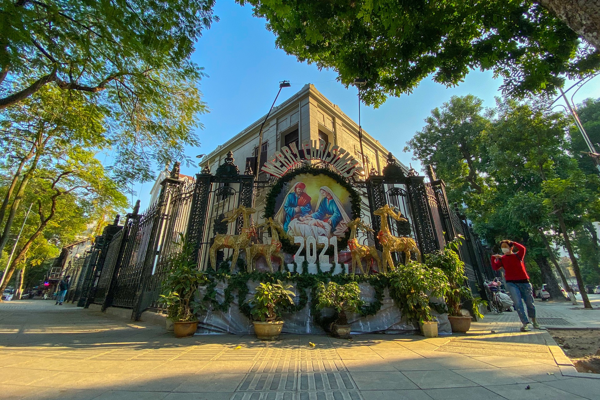 Nha tho Ha Noi trang tri don Noel anh 10