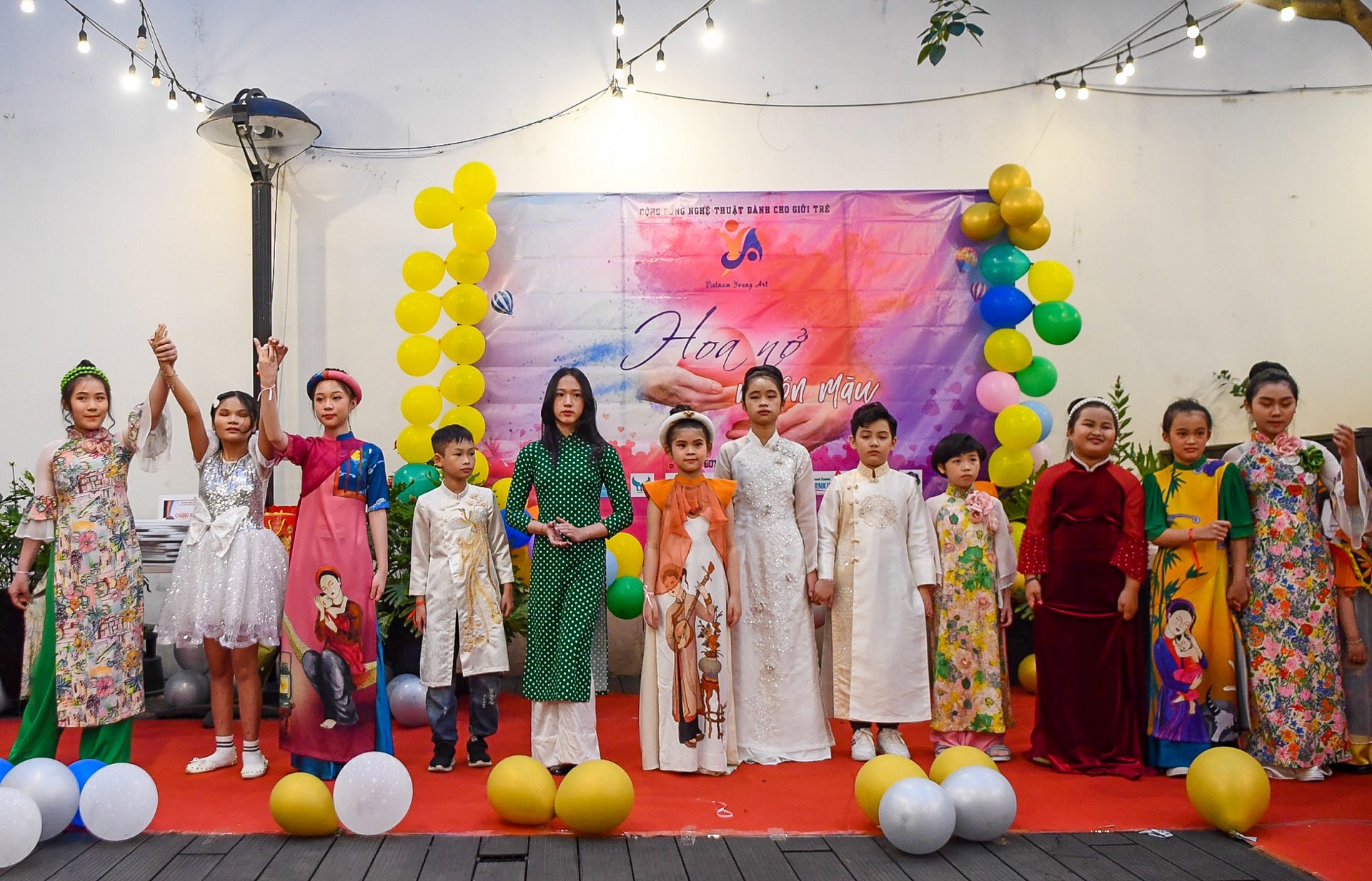 Người mẫu nhí trình diễn thời trang ảnh 10 Nguoi mau nhi trinh dien thoi trang anh 10