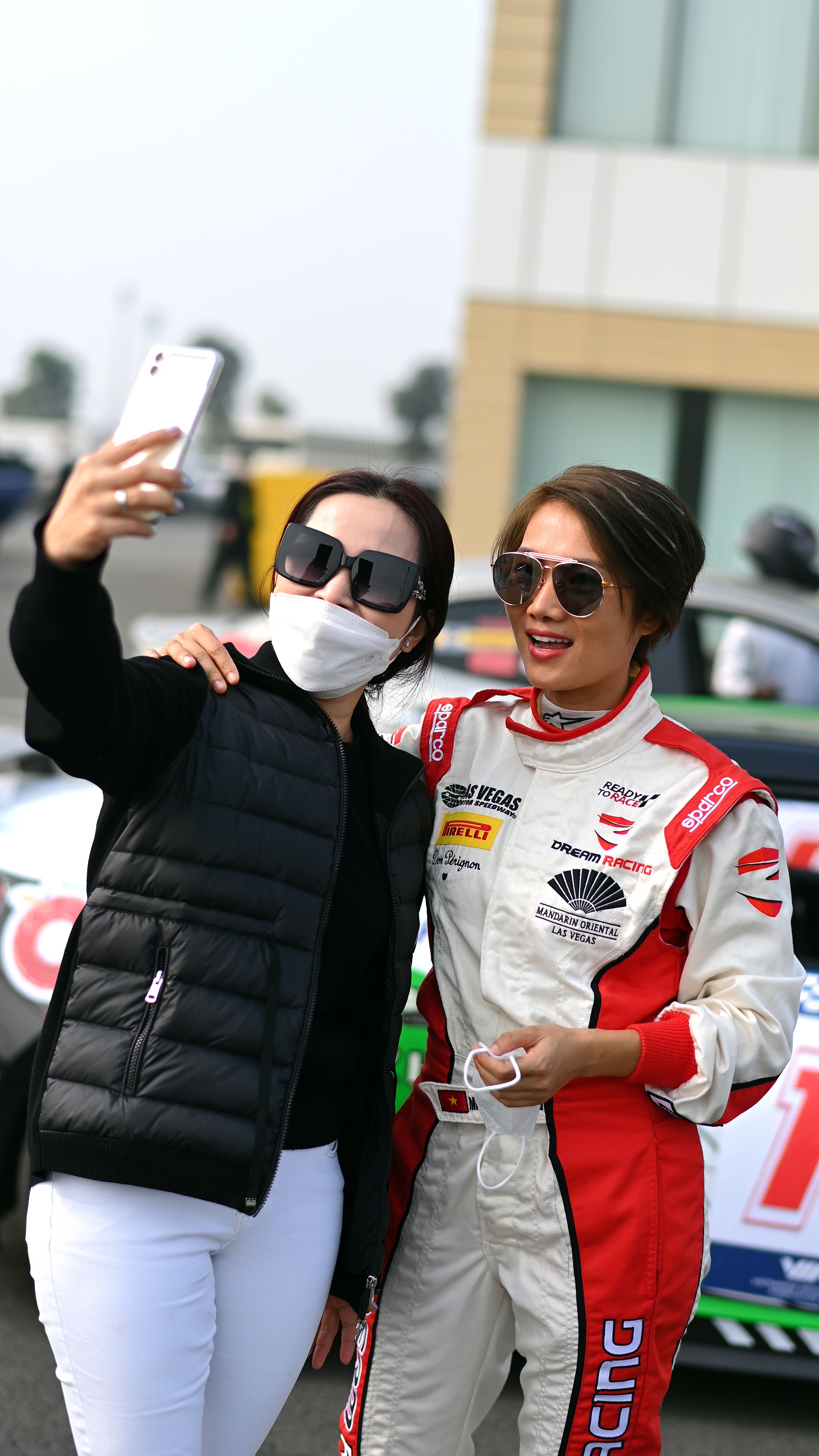 Nu van dong vien chinh phuc duong dua anh 33