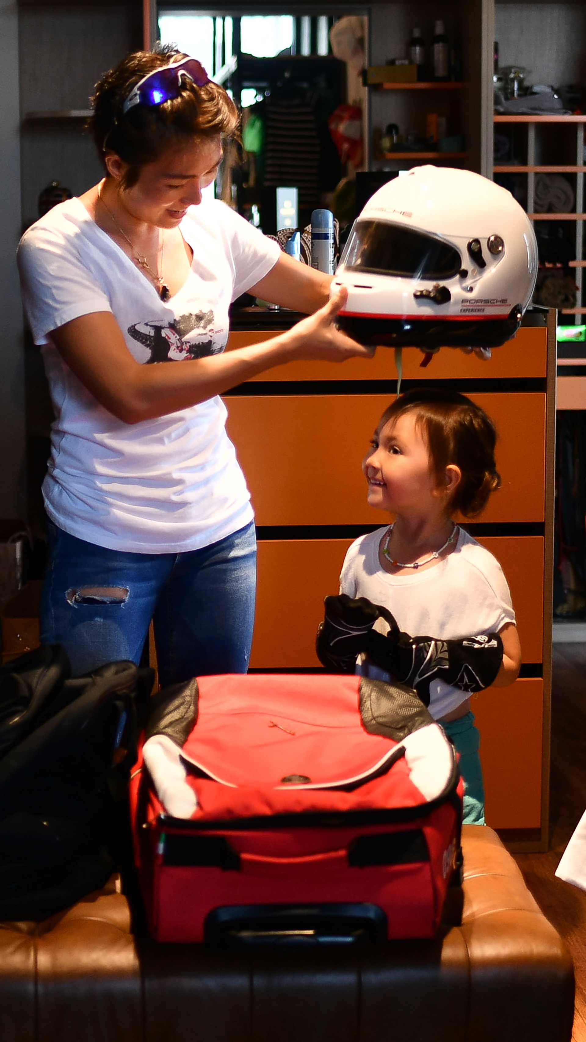 Nu van dong vien chinh phuc duong dua anh 10