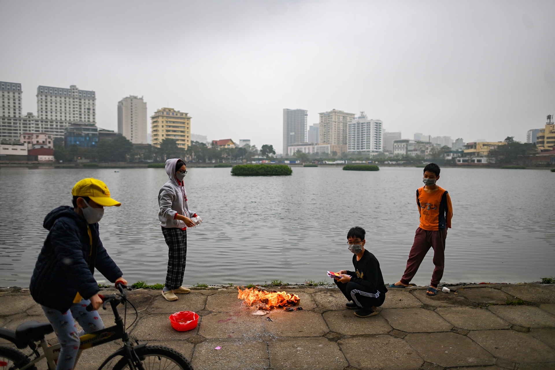 Tha ca chep tien tao quan anh 11