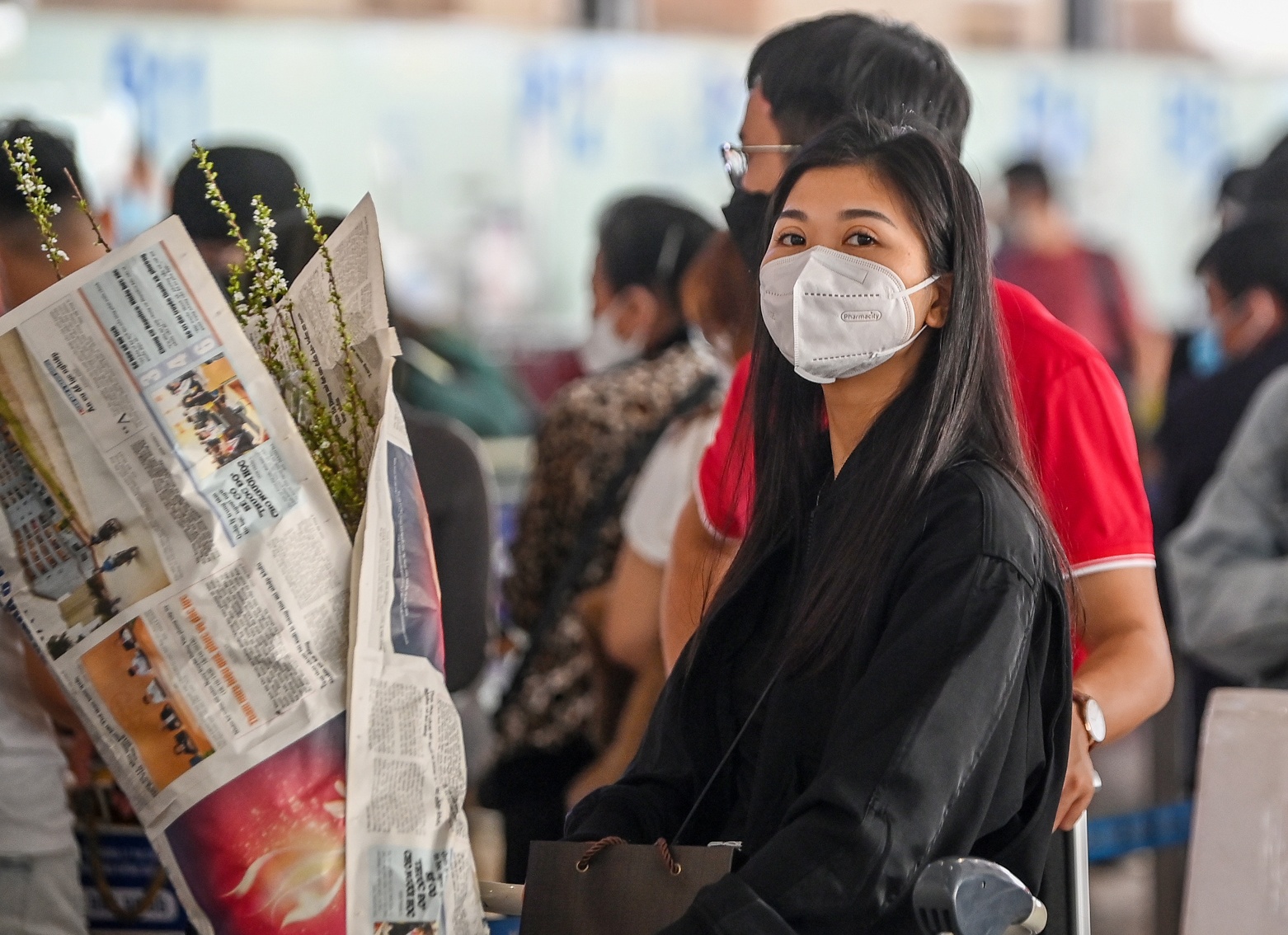 Canh trai nguoc o 2 san bay Tan Son Nhat, Noi Bai ngay cuoi nam hinh anh