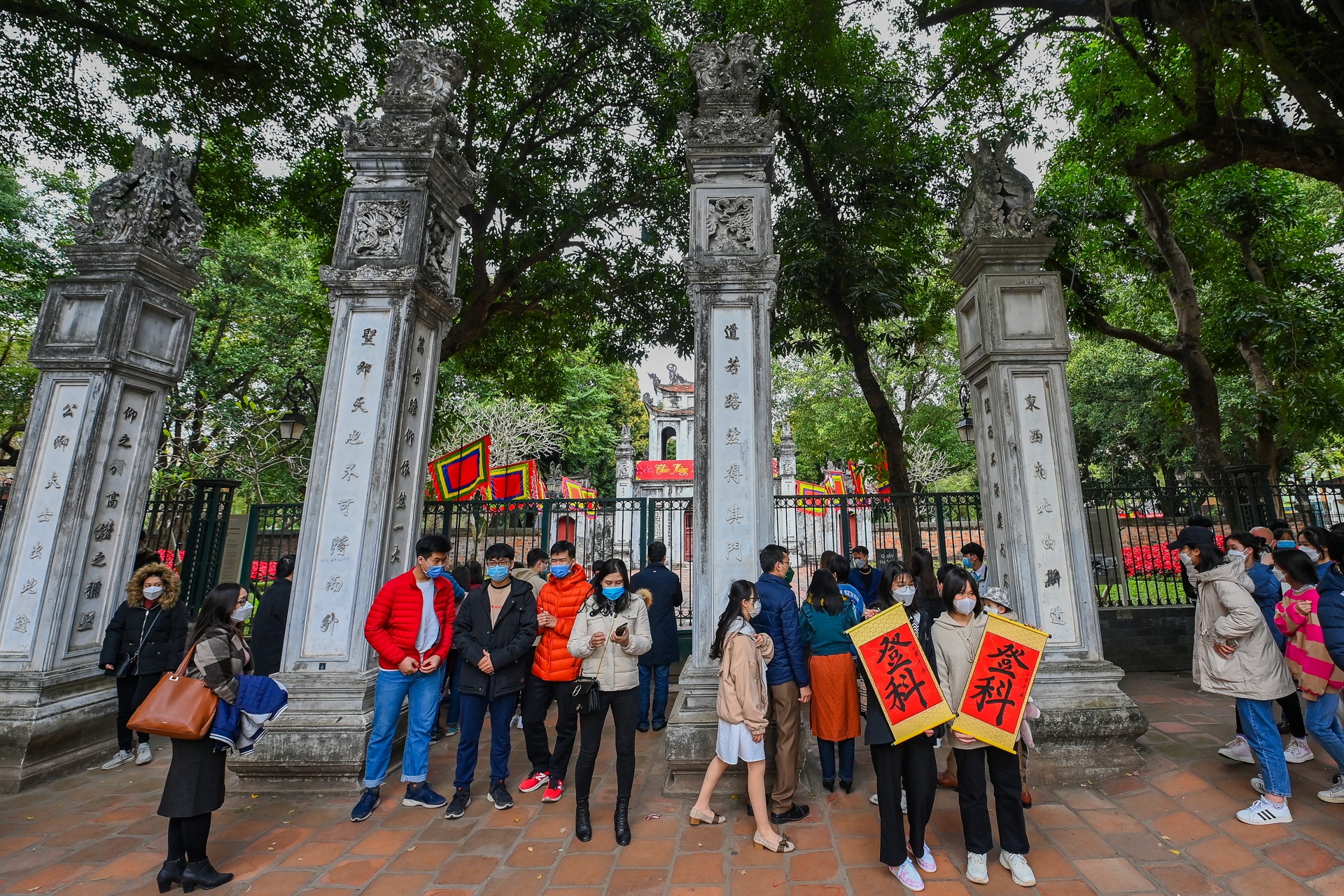 Ong do cho chu dip dau nam anh 4