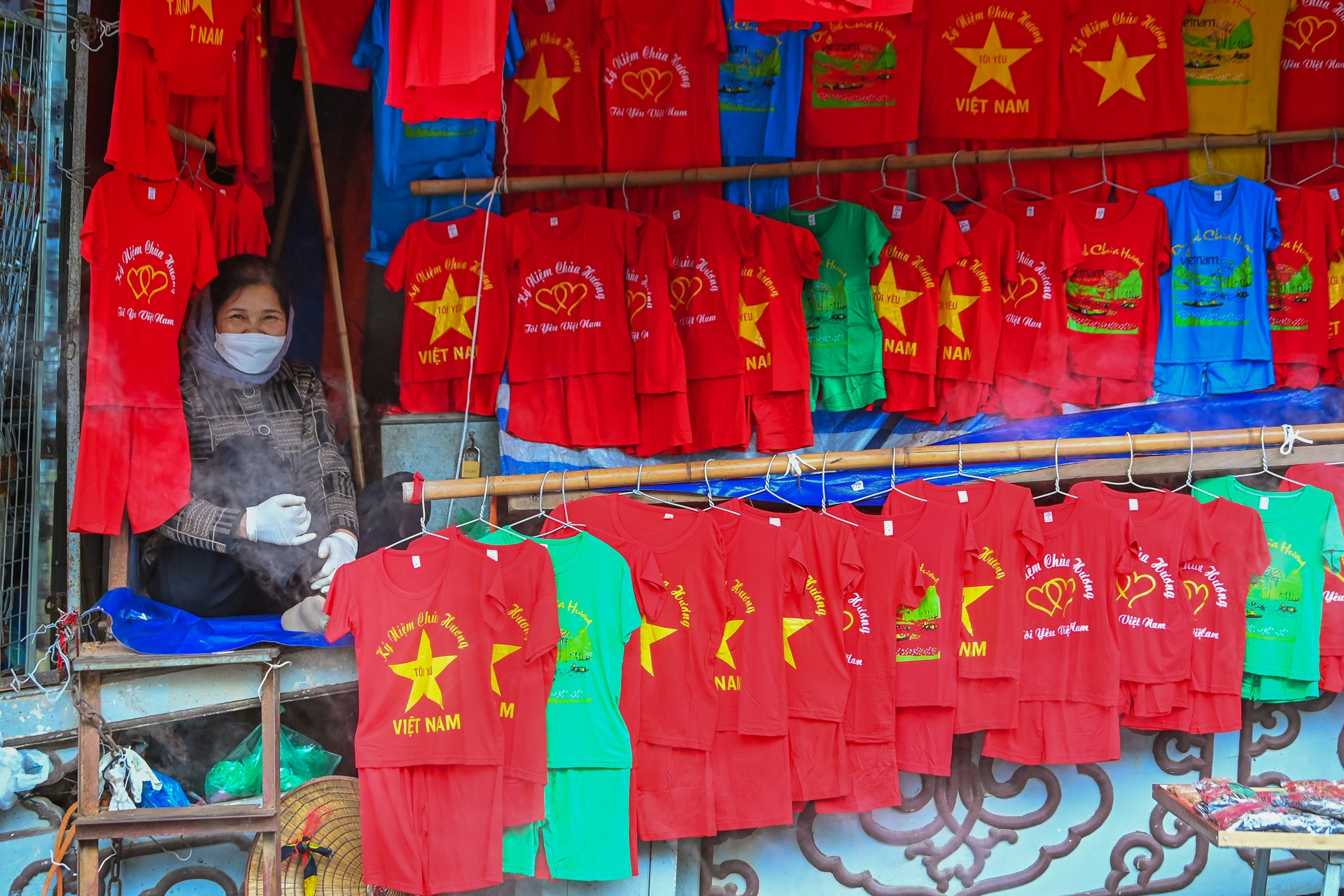 Chua Huong chuan bi mo cua don khach anh 10