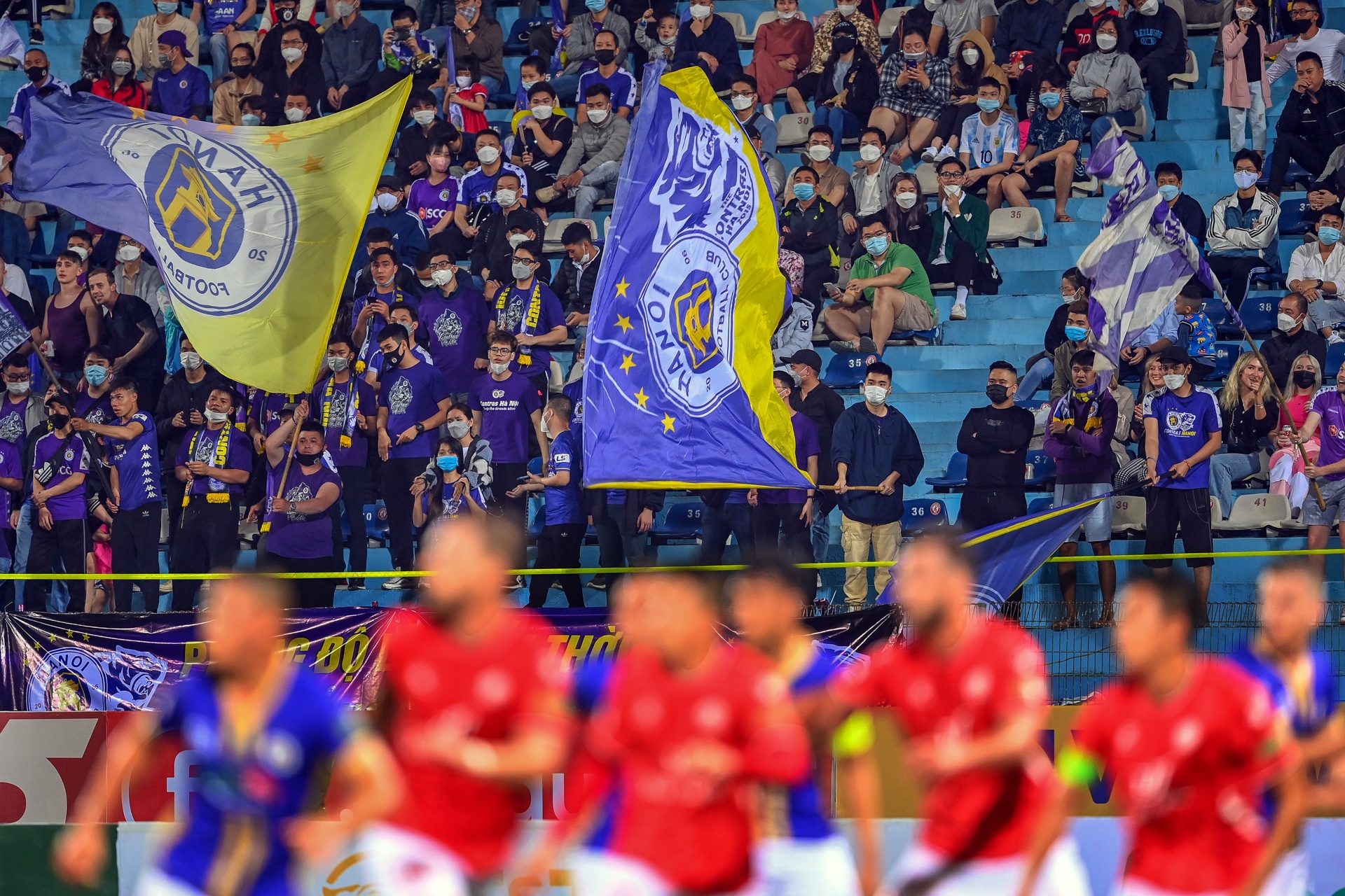 CLB Ha Noi hoa tren san Hang Day anh 10