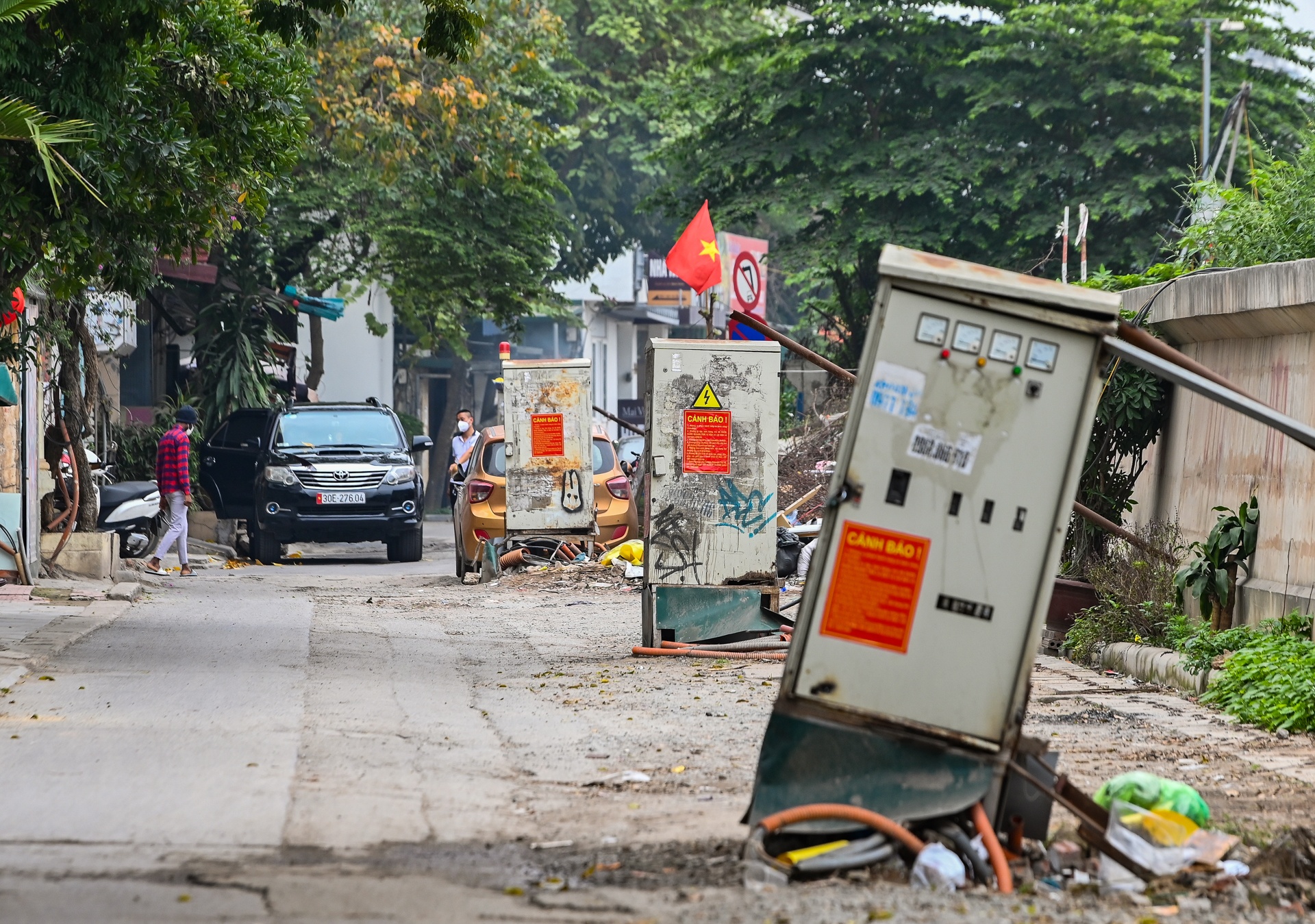 Ngon ngang du an mo rong duong Au Co anh 8
