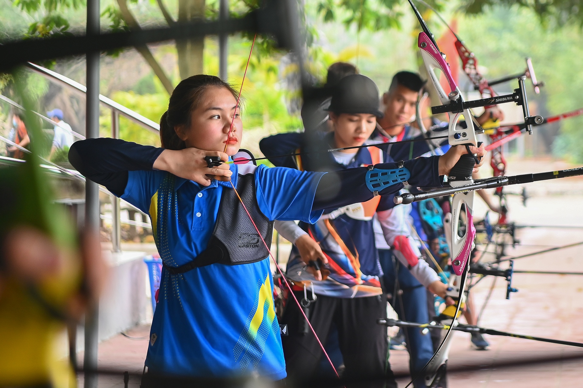 Truong ban sung hoi hien dai anh 13