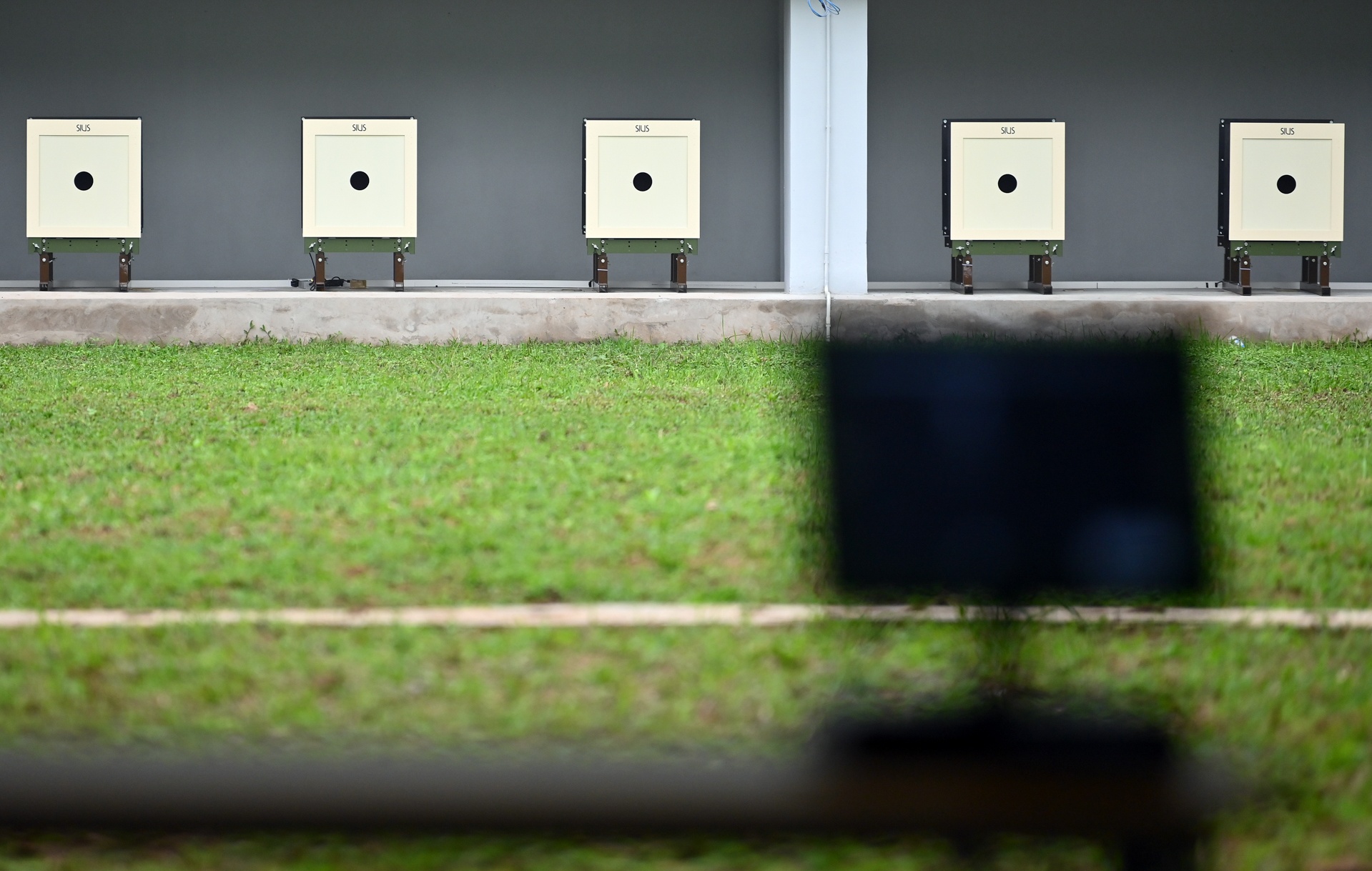 Truong ban sung hoi hien dai anh 3