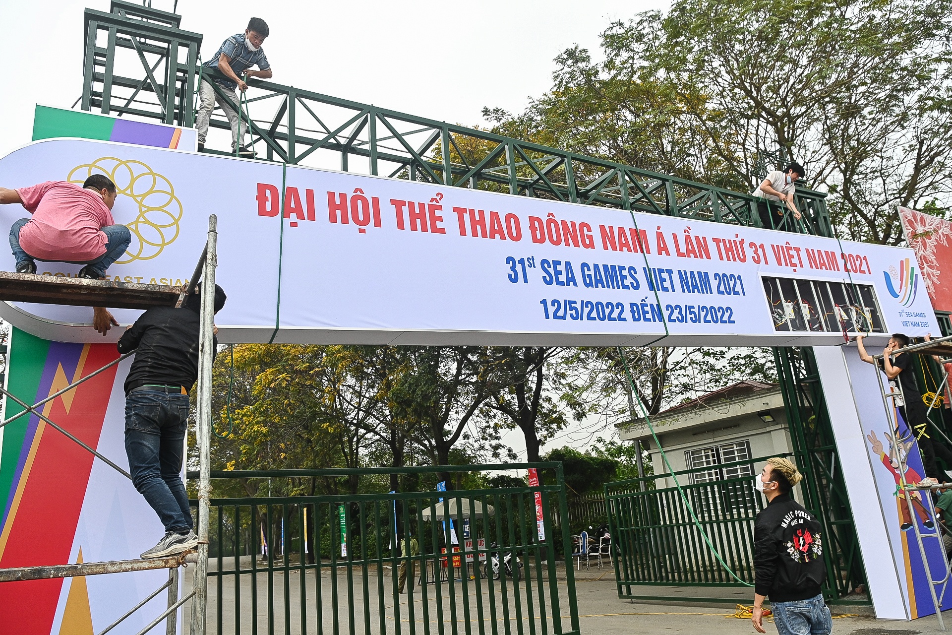 Cai tao san van dong phuc vu SEA Games 31 anh 8