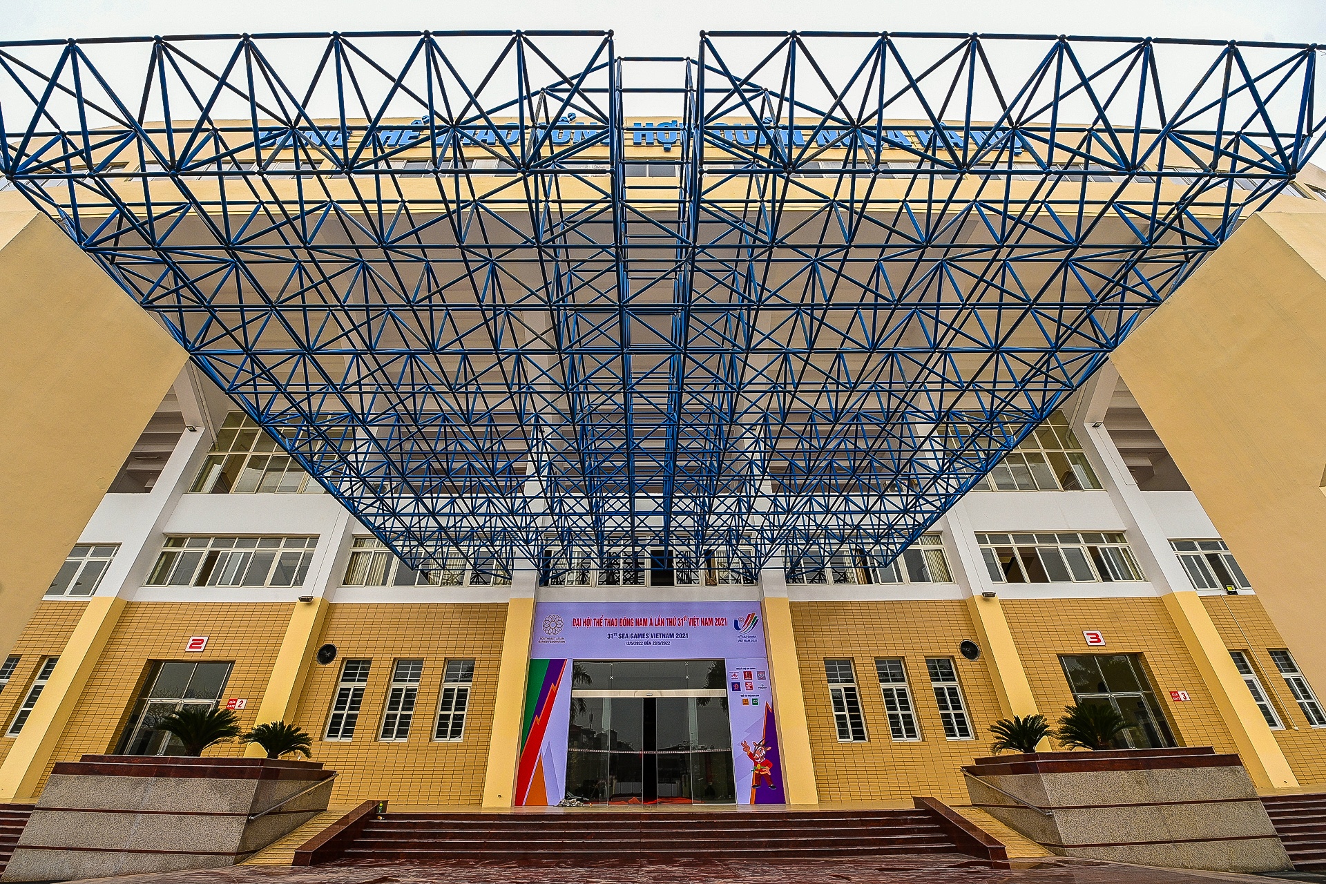 Cai tao san van dong phuc vu SEA Games 31 anh 16