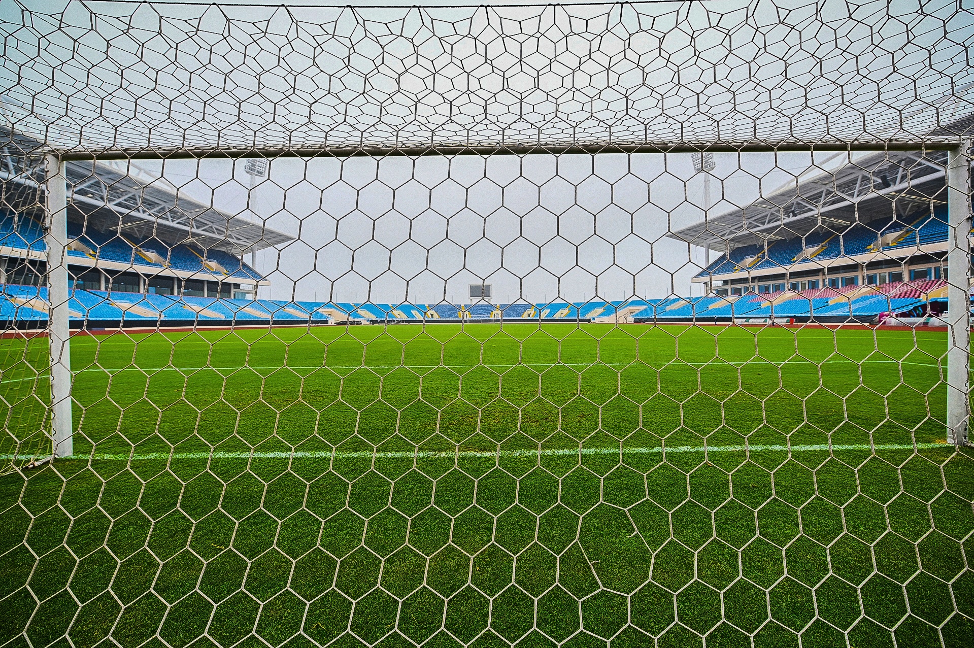 Cai tao san van dong phuc vu SEA Games 31 anh 5