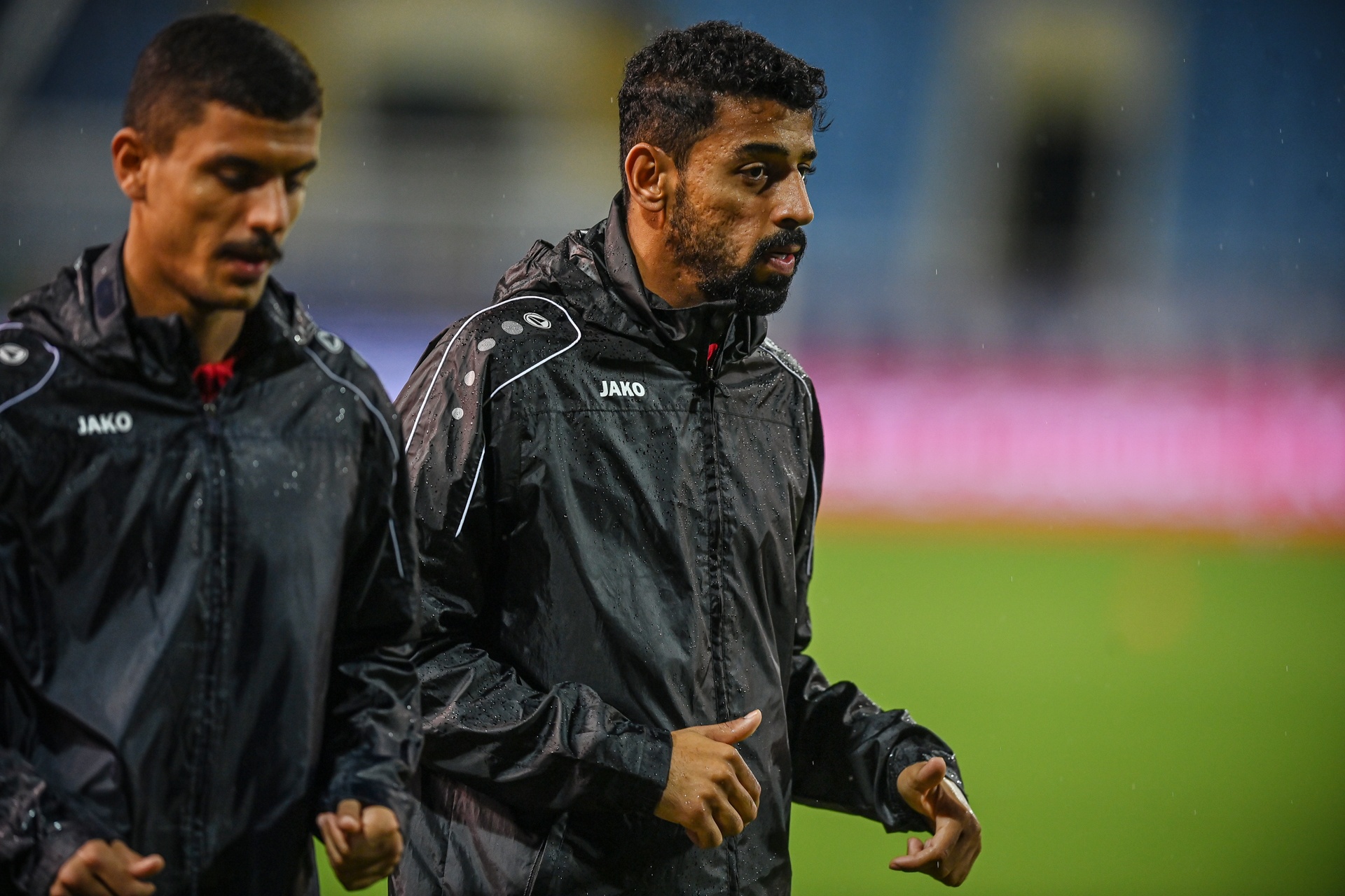 Doi tuyen Oman luyen tap tren san My Dinh anh 9