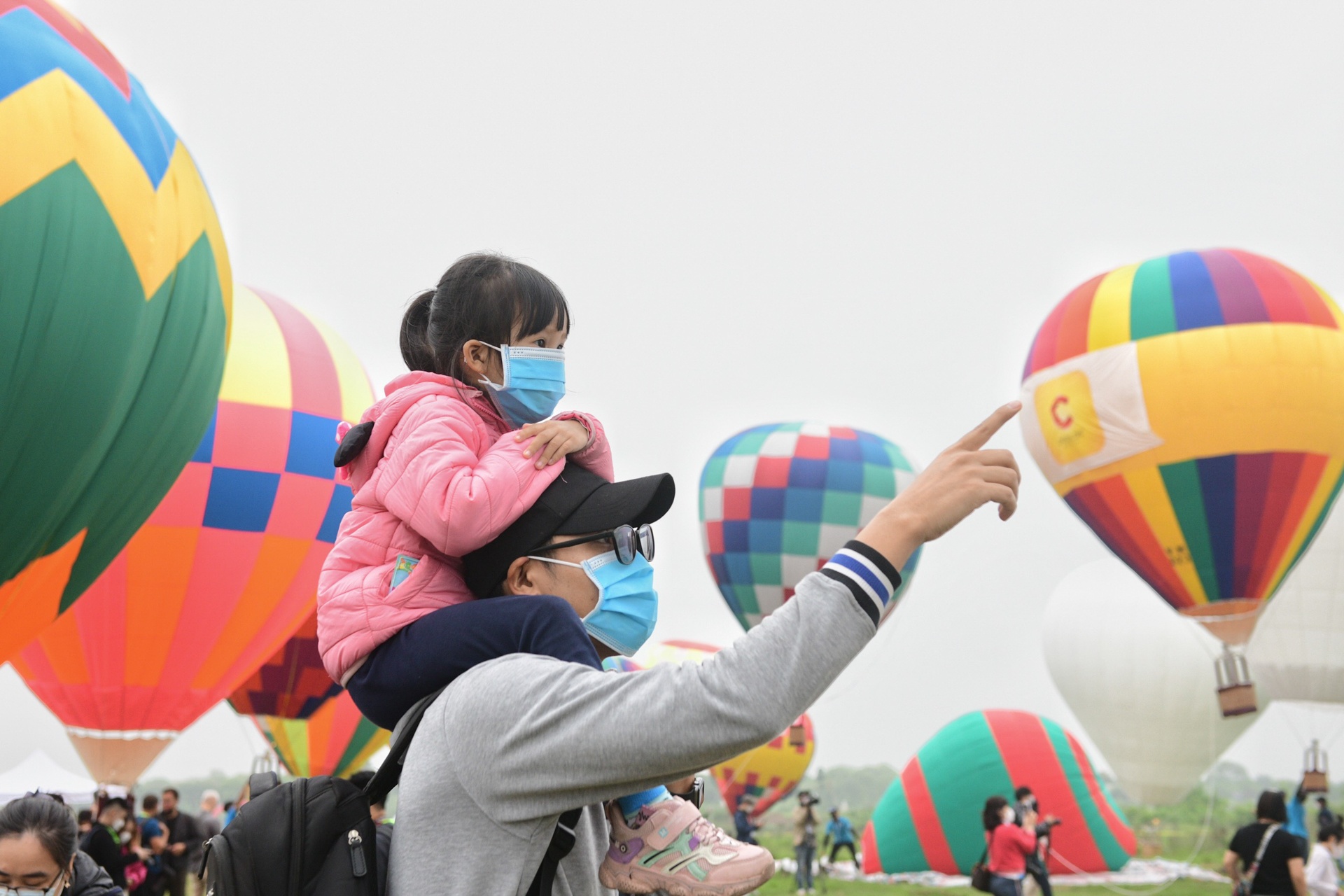 Khinh khi cau o Ha Noi anh 11