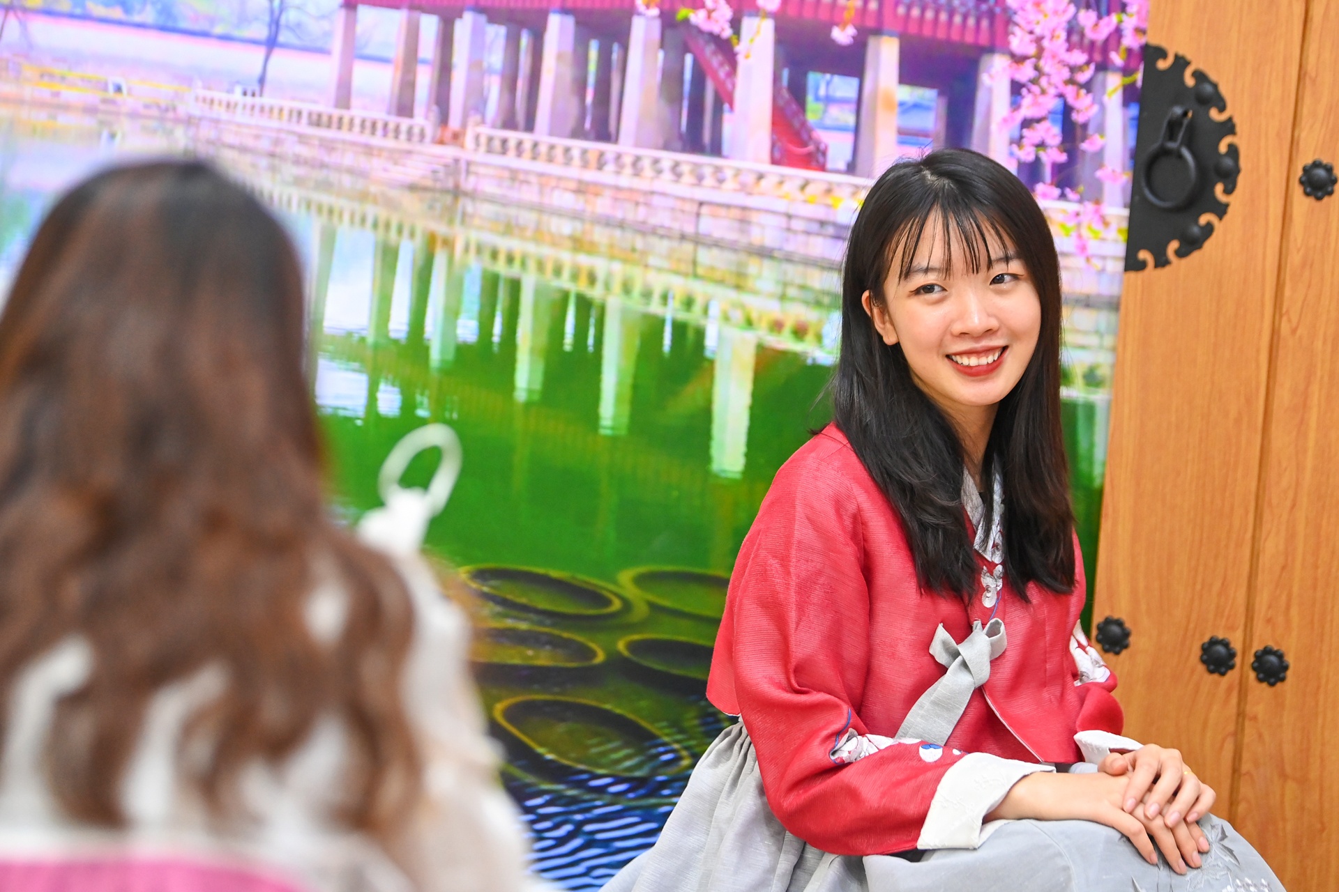 Tour trong nuoc len ngoi, du lich quoc te de dat sau dai dich hinh anh