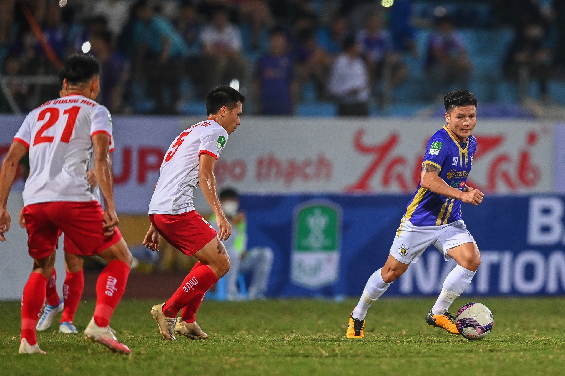 Quang Hai chia tay CLB Ha Noi anh 9