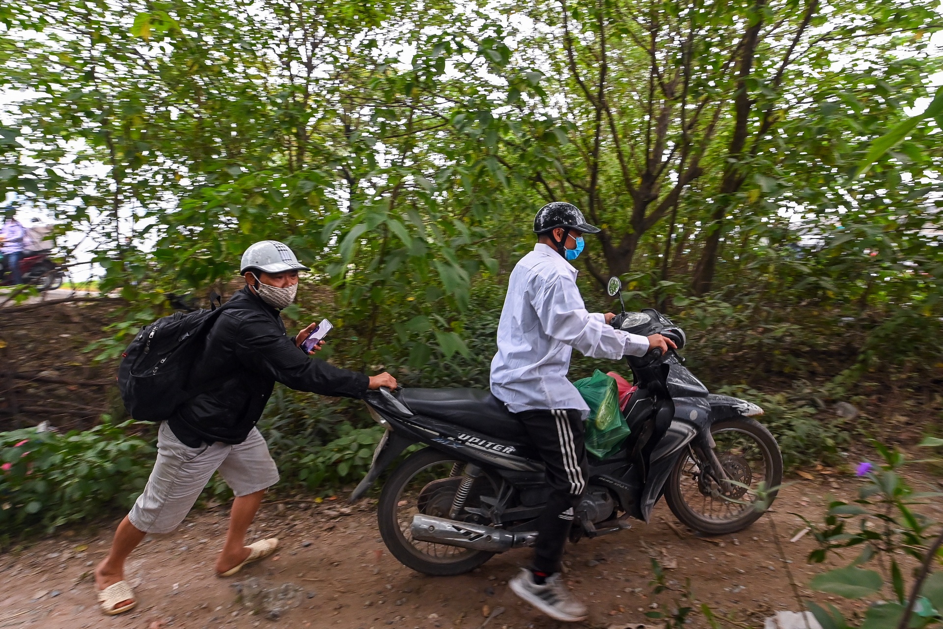 Un tac giao thong sau nghi le anh 8