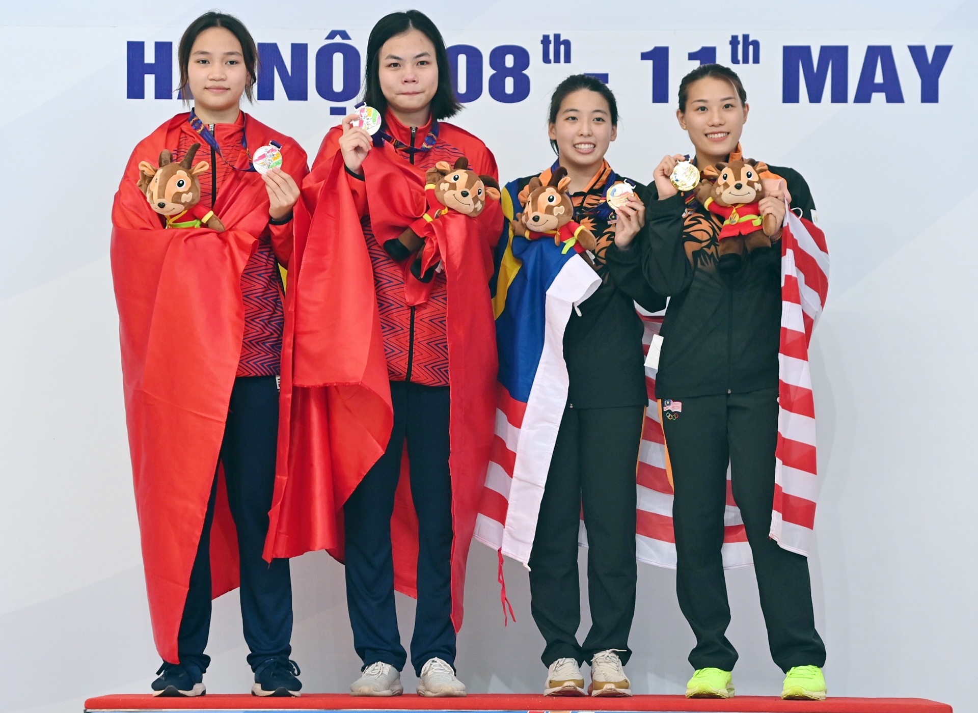 Nhay cau Viet Nam gianh huy chuong bac SEA Games anh 7