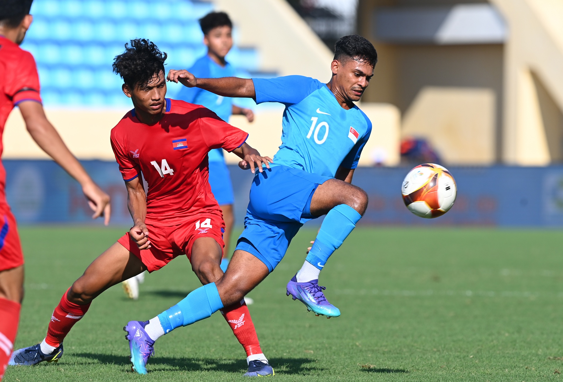 U23 Singapore thang U23 Campuchia anh 4