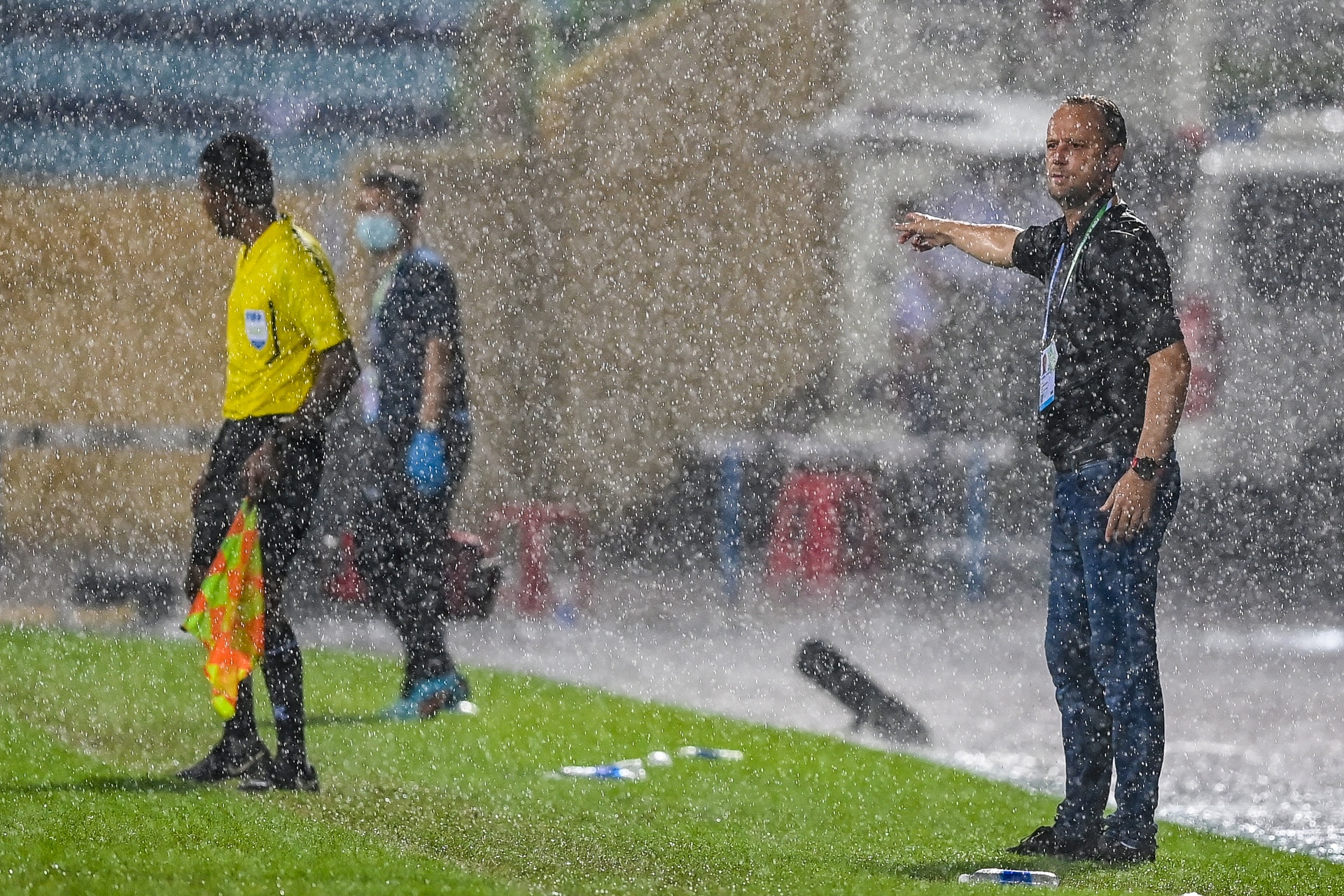 Huan luyen vien Keisuke Honda anh 3